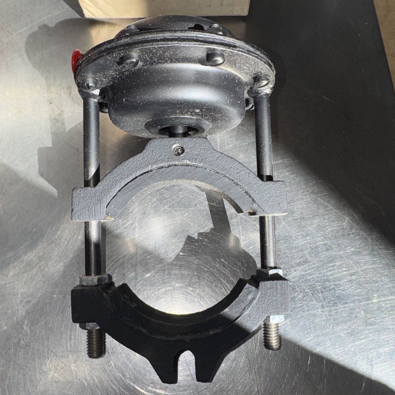 NEW IN BOX  HORTON J BRAKE W/O DRUM 841600, GUARANTEE, FREE SHIPPING