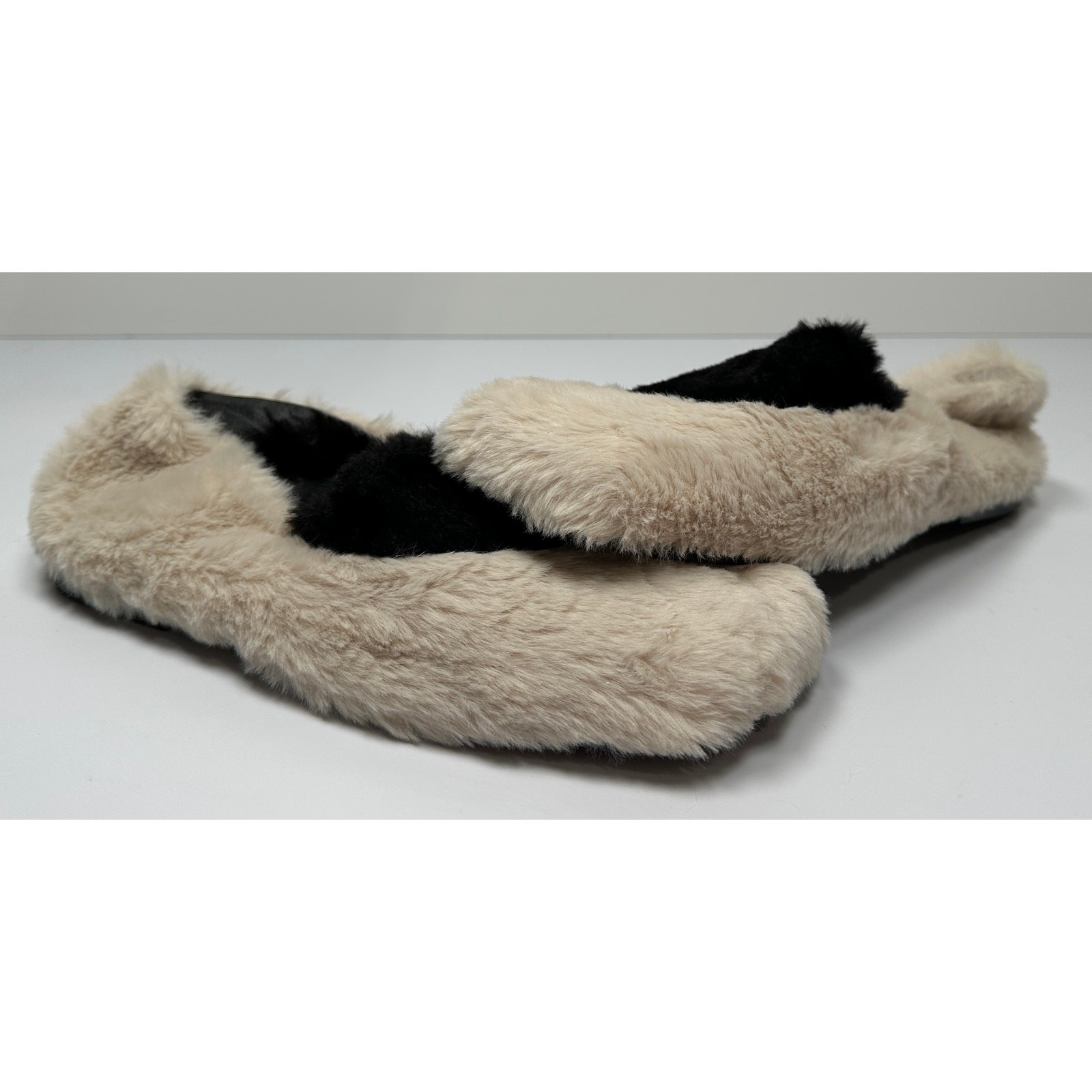 VHNY Color Block Faux Fur Slippers Cream/Black Size EU40 US10 NEW #024SC