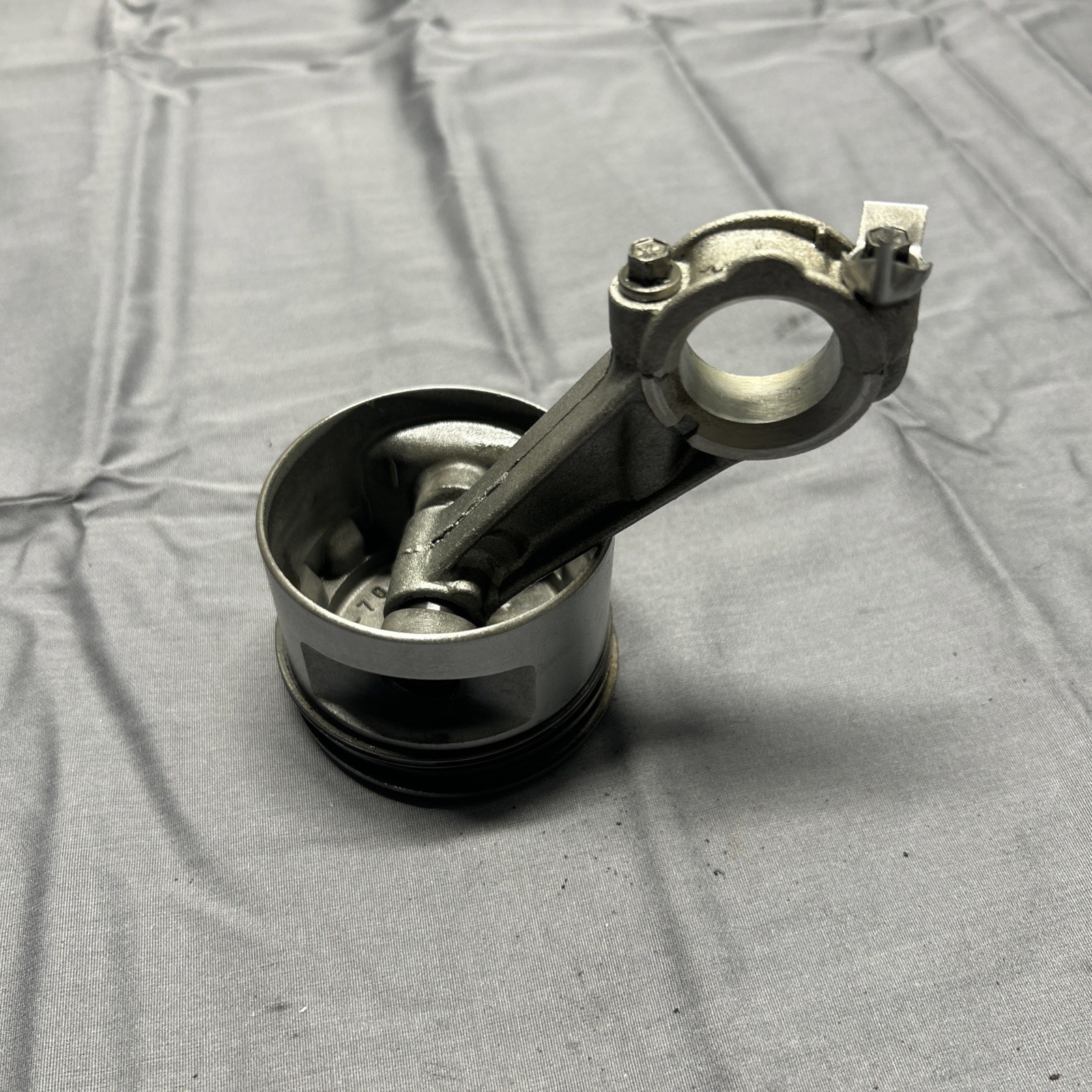 TECUMSEH 5HP ENGINE HSSK50 67364S PISTON ASSEMBLY 36073