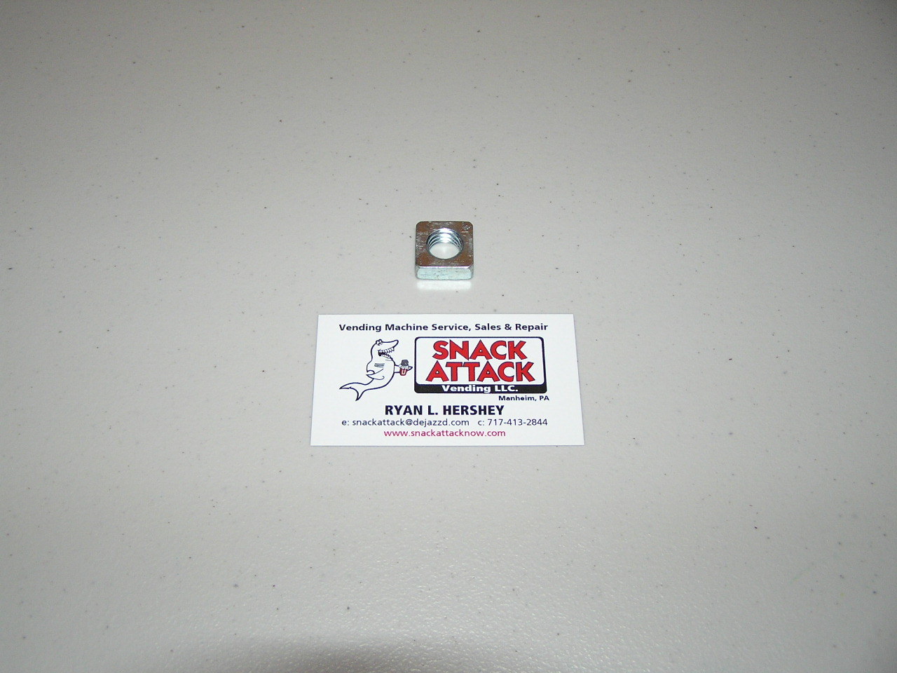 DIXIE NARCO 368, 440, 501T, 501E SODA VENDING MACHINE T- HANDLE NUT / Free Ship!