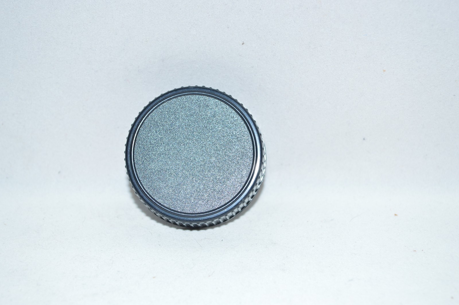 Generic Minolta MD Hard Plastic Rear Lens Cap (LC-225)