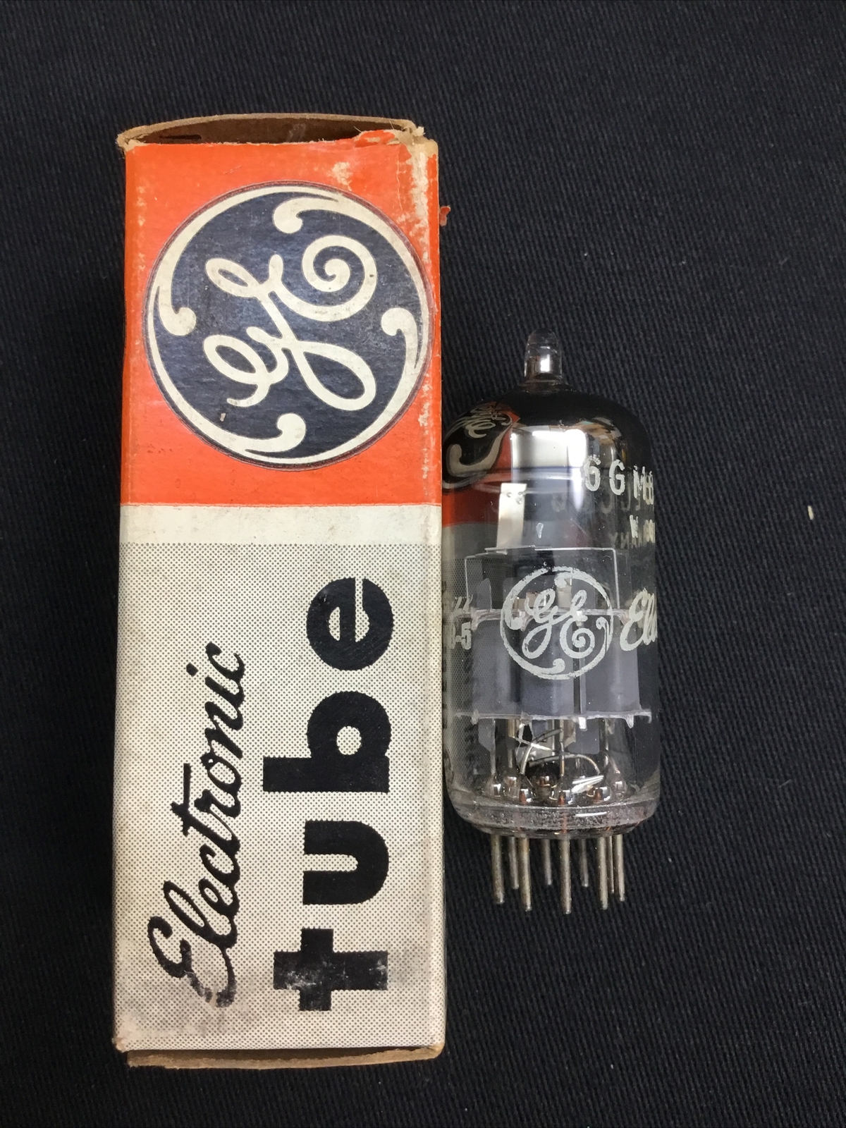 NOS GE (Valvo) 6GM8 ECC86 Dual Triode AUDIO AMP VACUUM TUBE Tested GERMANY 4.209