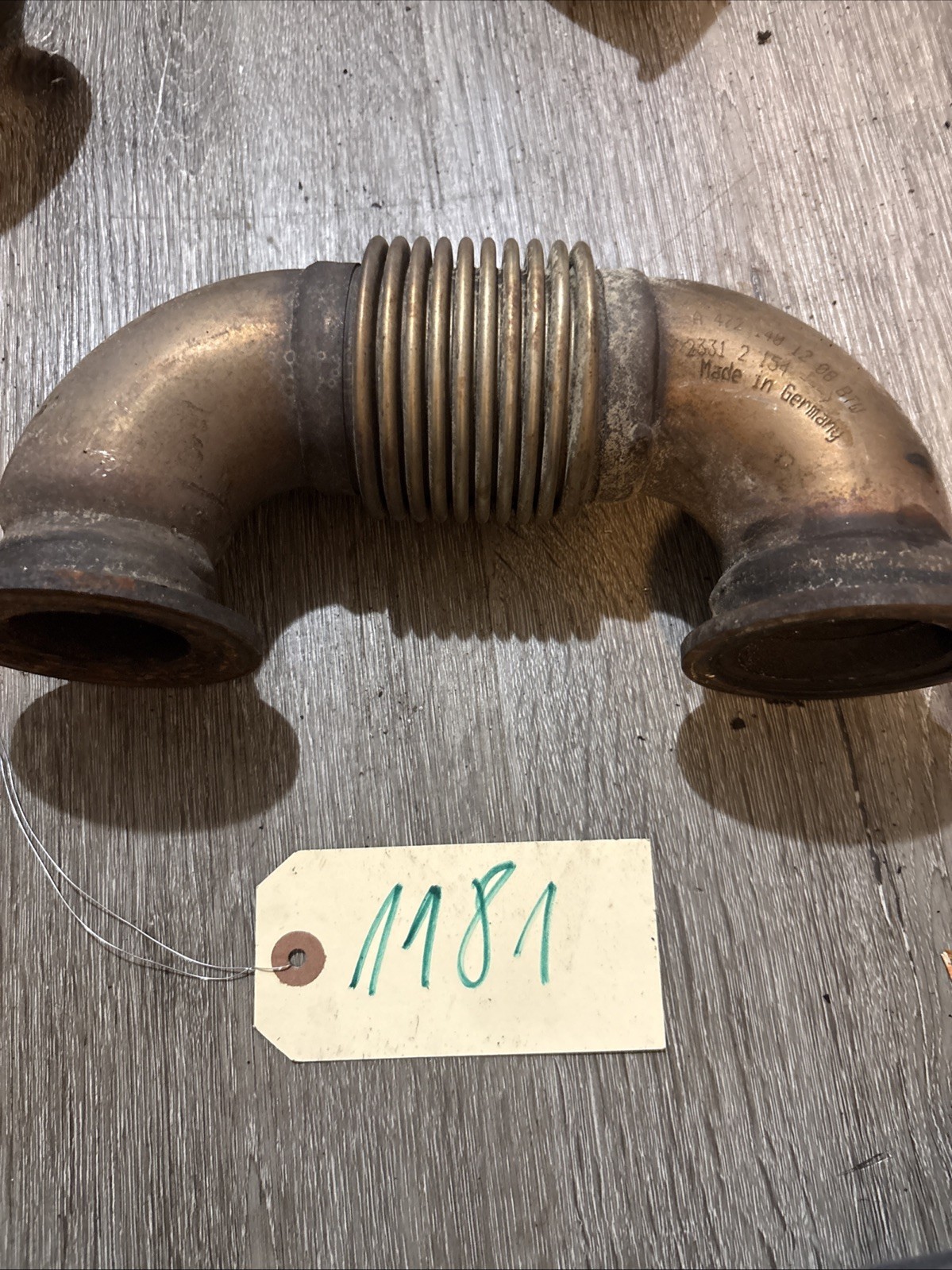 DETROIT DD15 EGR VALVE TO EXHAUST GAD COOLER P/N A 472 140 12 08