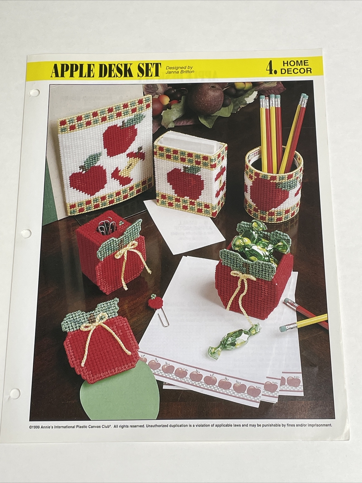 Apple Desk Set 7 Designs Annie's Plastic Canvas Pattern