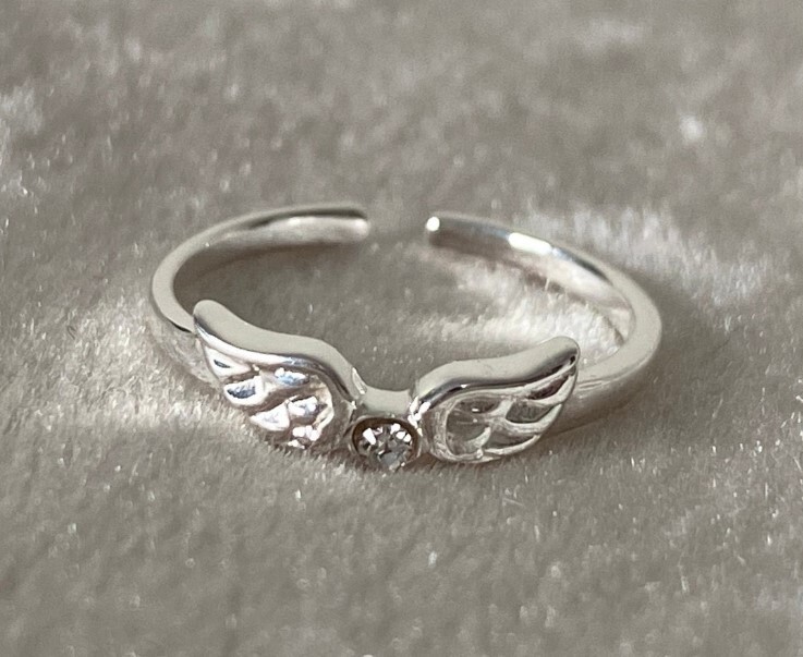 Women's Valentine's Day Cubic Zirconia Fancy Angel Wing Toe Ring 925 SS