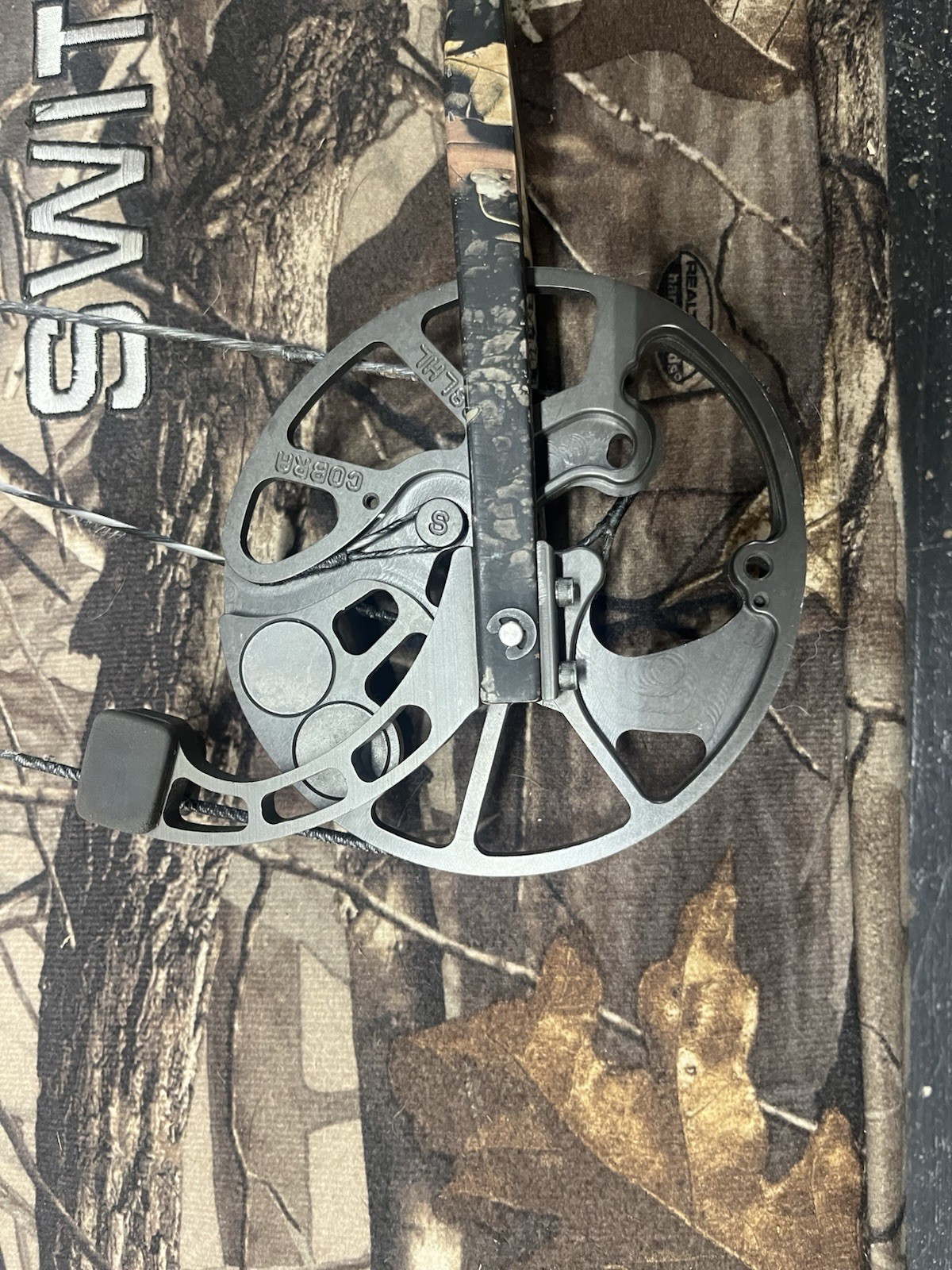 Mathews Solocam Switchback Bow With Case, sight ,and much more!