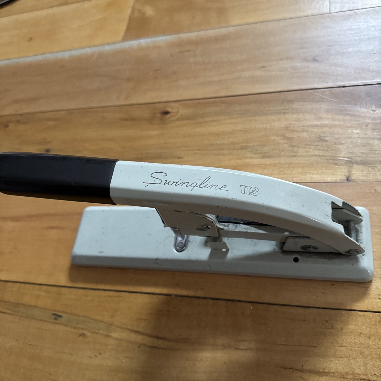VTG Swingline Model 113 No 13 Long Reach Heavy Duty Booklet Stapler Metal USA