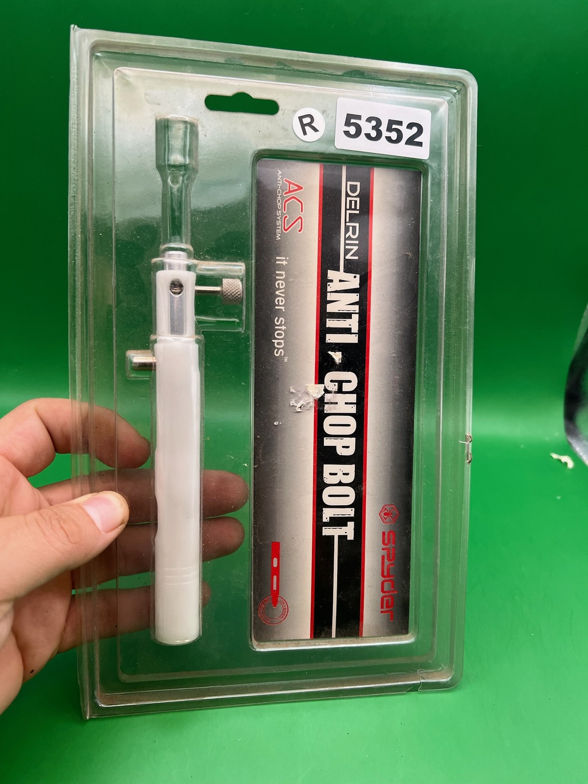 Spyder Anti-Chop Bolt White