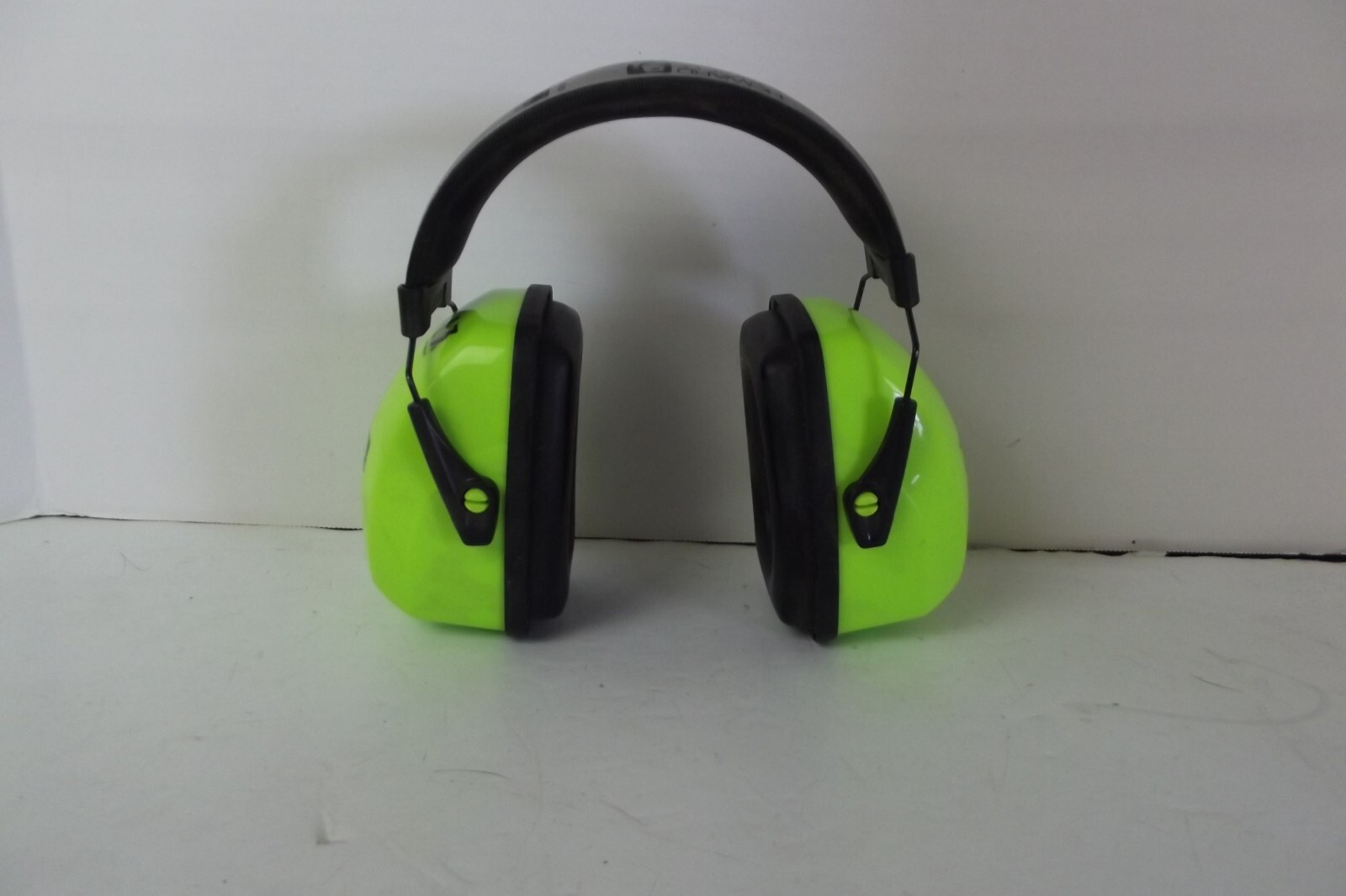Honeywell Leightning L3 Howard Leight Hi-Visibility Ear Protection Earmuffs