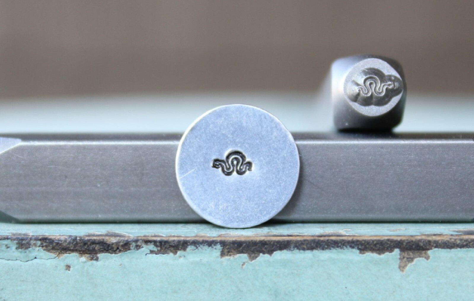 SUPPLY GUY 4mm Snake Metal Punch Design Stamp SGCH-469
