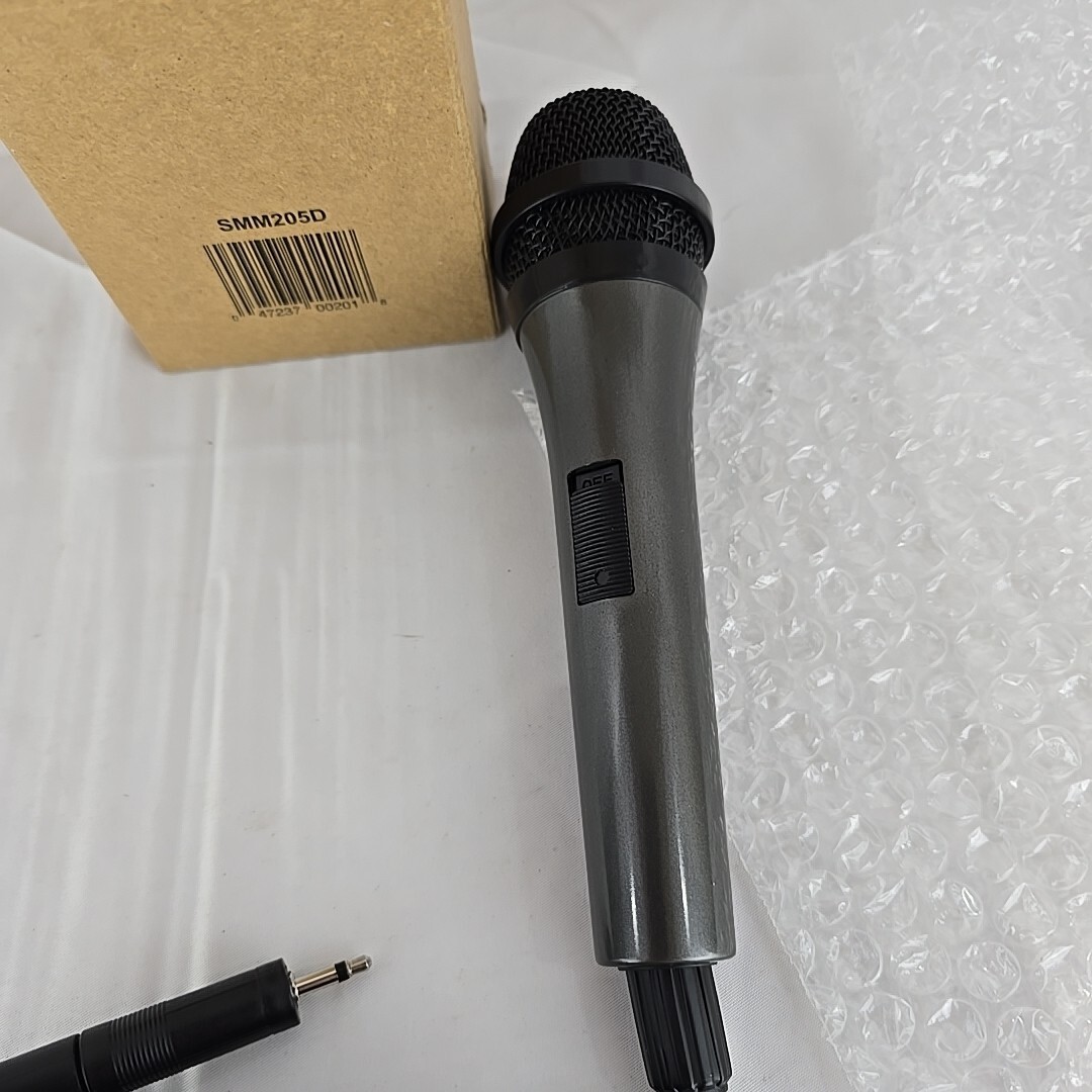 Singing Machine Wired Microphone for Karaoke SMM205D