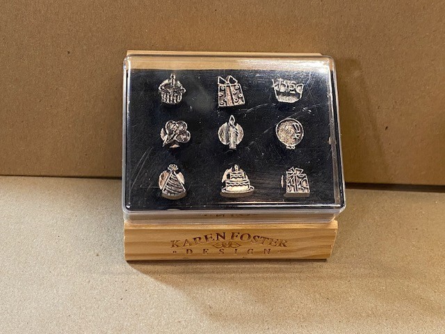 Karen Foster Embossing Tip Set, Birthday, Use with Cliket