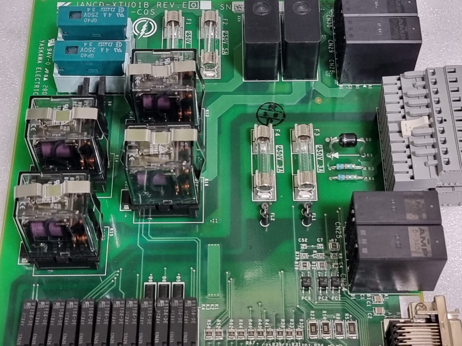 YASKAWA JANCD-XTU01B REV. E Motoman Circuit Board Module