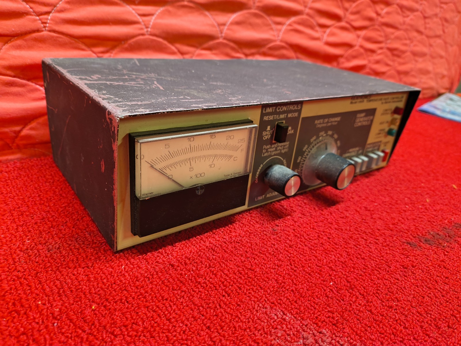 Used KilnTronics 09VR Temperature/Rate Controller Good Condition