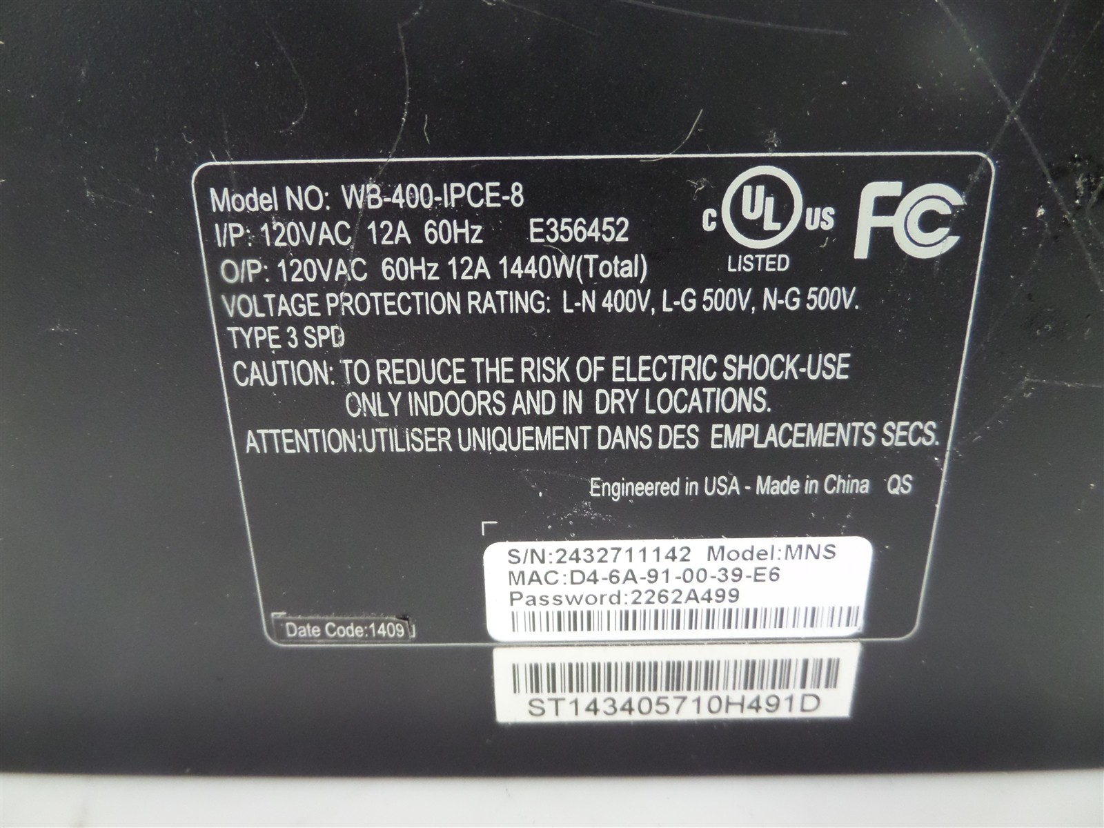 Wattbox WB-400-IPCE-8 8-Outlet Power Conditioner w/ Mounting Brackets