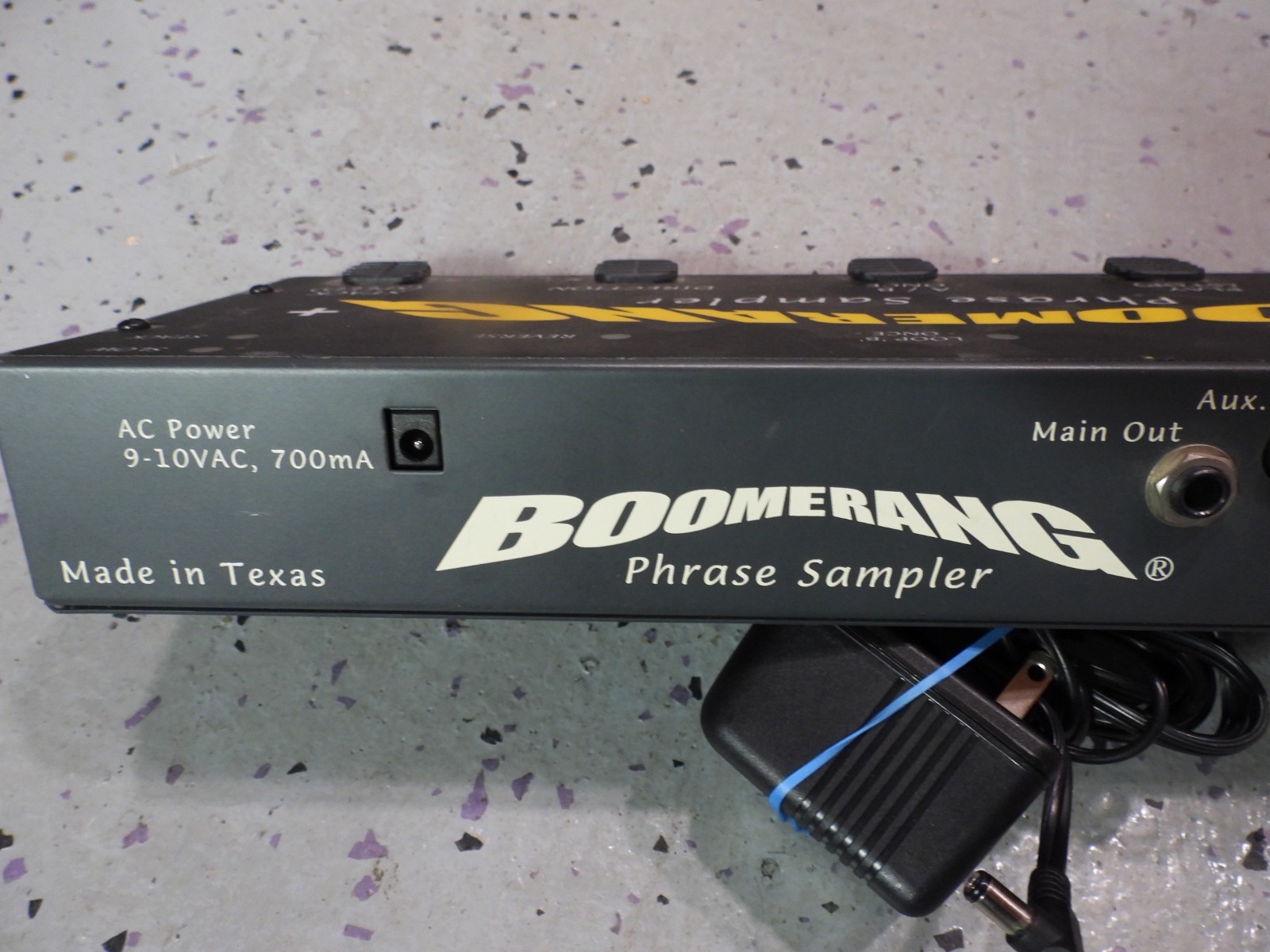 Boomerang + Plus Looper Sampler Effects Pedal Phrase Sampler w/Power Supply