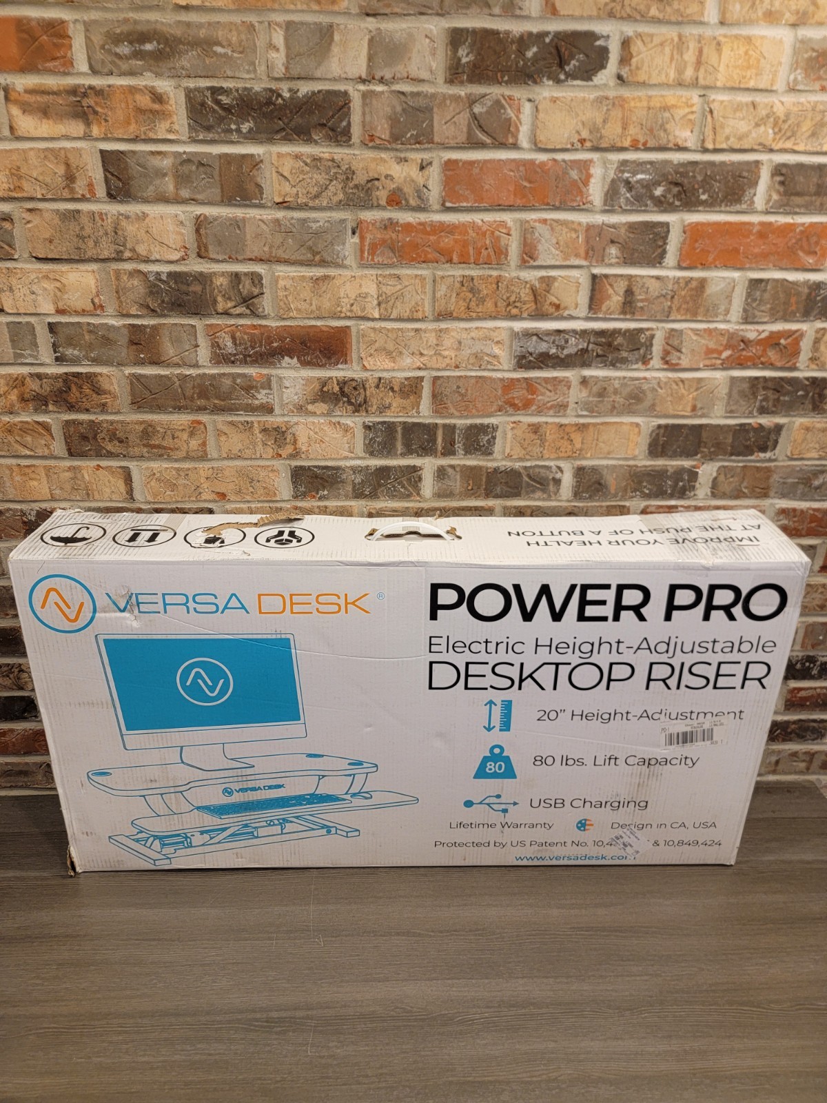 Read VersaDesk PowerPro Electric Height Adjustable Standing Desk Converter