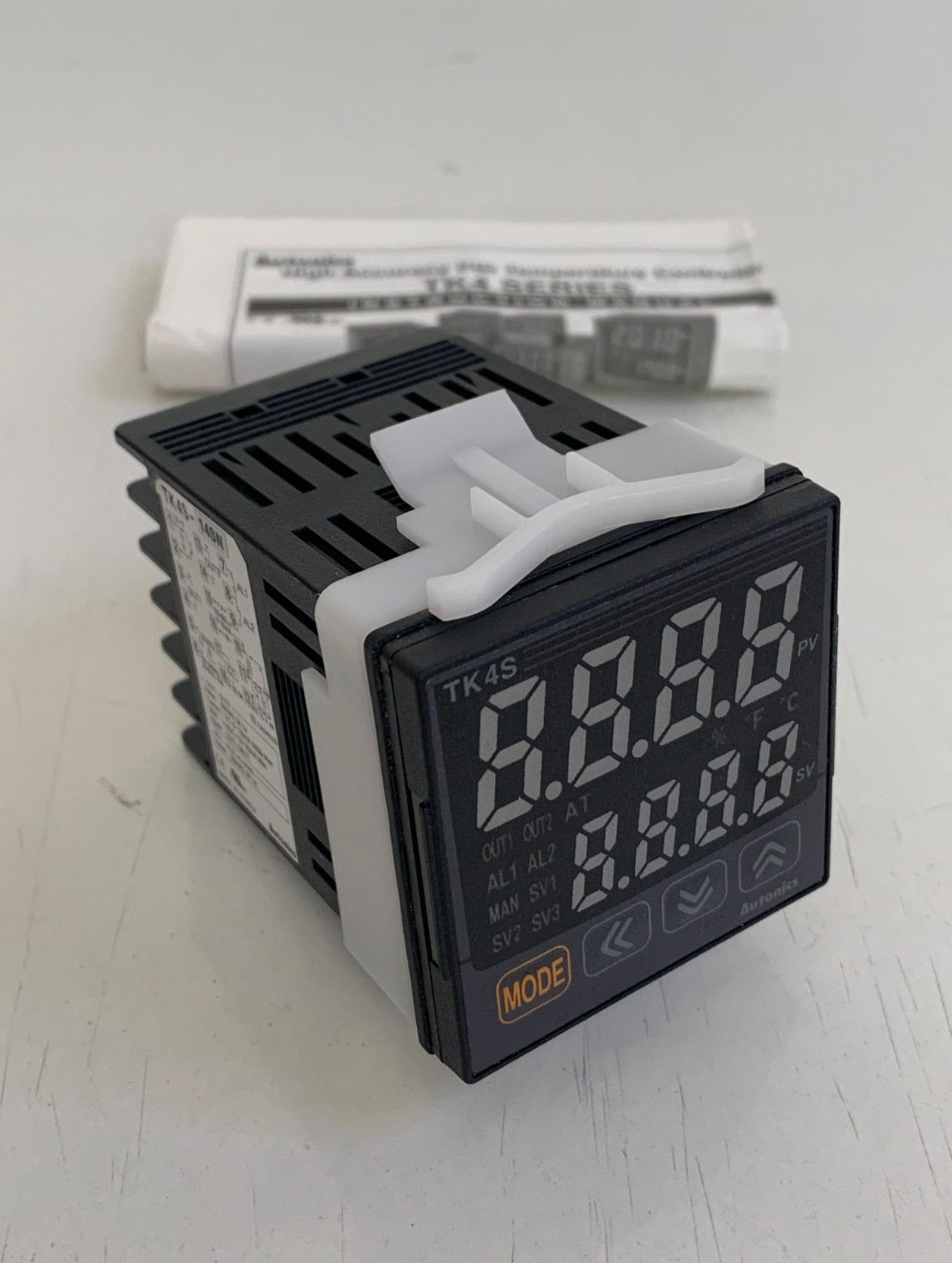 Autonics / TK4S / Temperature Controller / TK4S-14SN / 100-240VAC