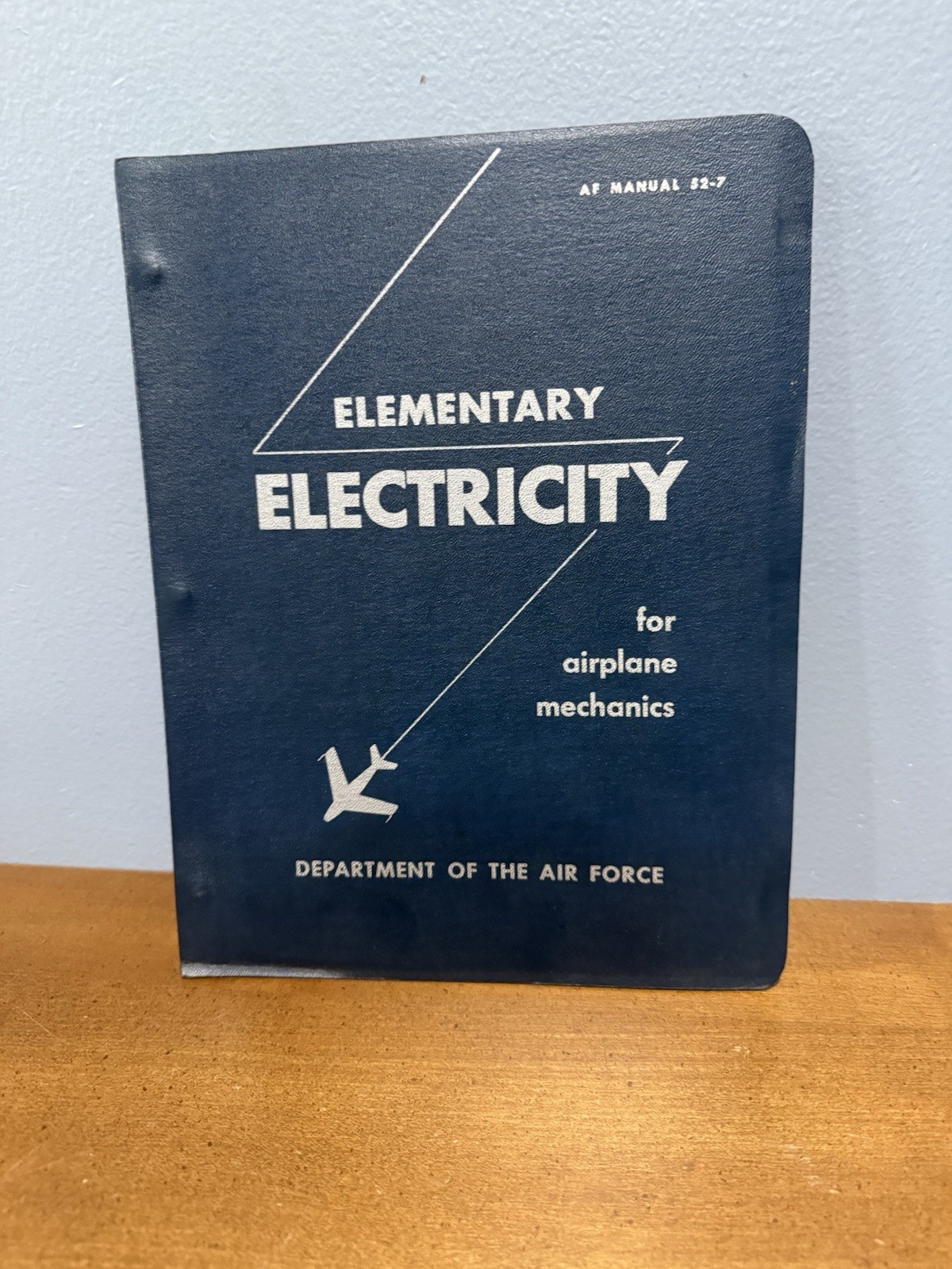 Elementary Electricity for Arplane Mechanics AF  Manual 52-7 1951