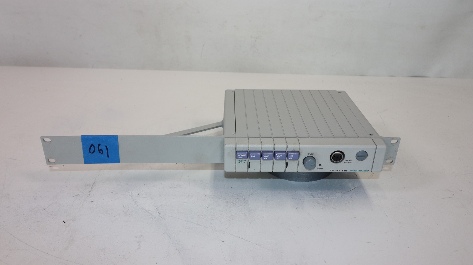 TELEX RTS SYSTEMS MRT327 USER STATION (061)