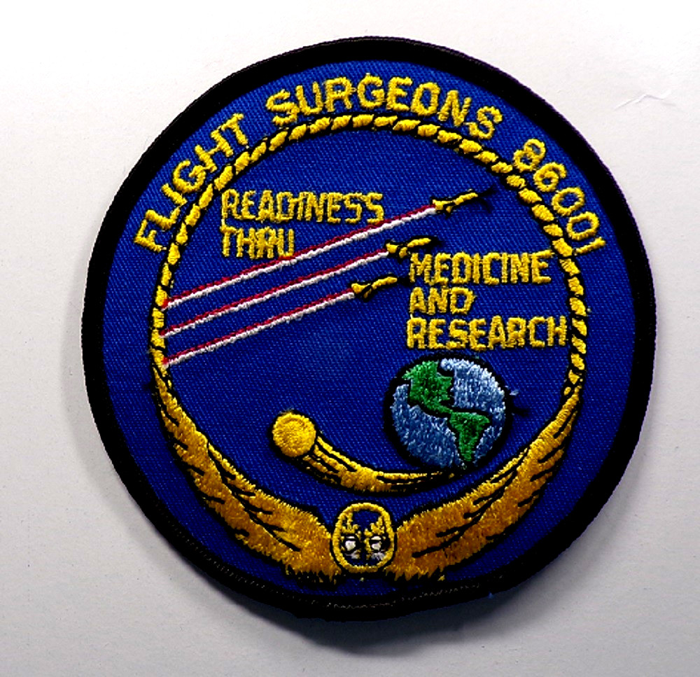 MILITARY EMBROIDERED PATCH - FLIGHT SURGEON  86001 - IRON-ON  4"