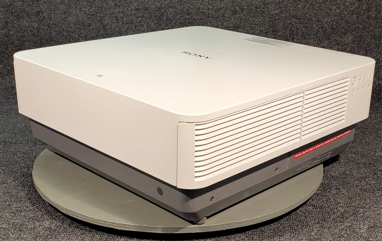 SONY VPL-FH500 WUXGA PROJECTOR w/ REMOTE CONTROL, LENS COVER. ONLY 285 LAMP HRS!