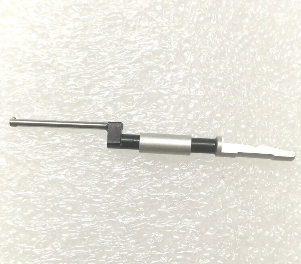 Mitutoyo 12AAB404 Styli for Surface Roughness Measurement Small Hole Stylus 5um