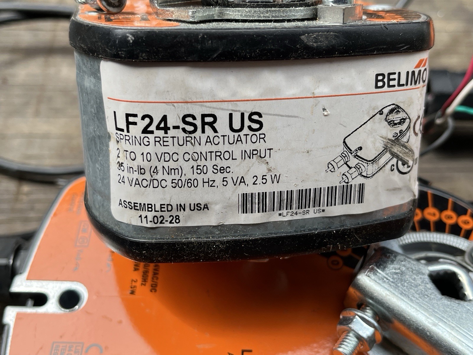 BELIMO LF24-SR US Spring Return Damper Actuator 8 IN THE LOT