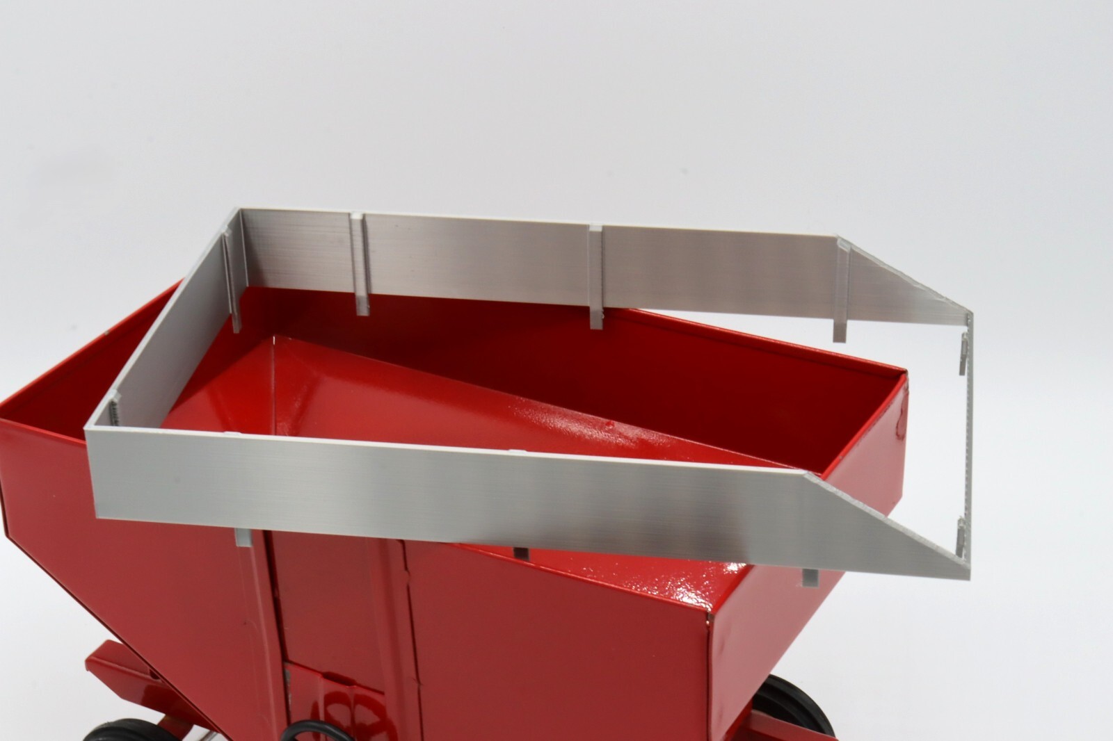Gravity Wagon Extension with Cutout for Corn Picker - Ertl - For Gravity Wagons
