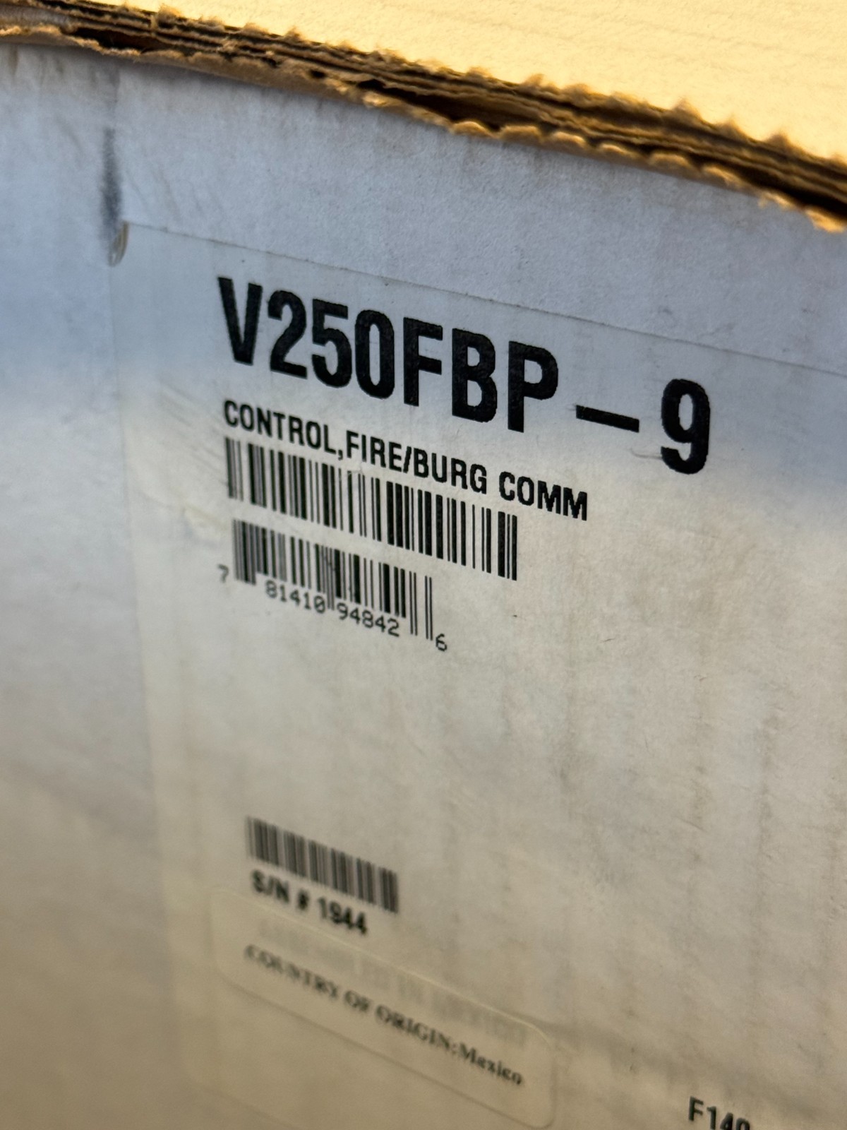 Control by ADEMCO V250FBP-9 Open box