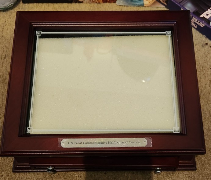 U.S. Proof Commemorative Half-dollar Collection Display Case With Key New