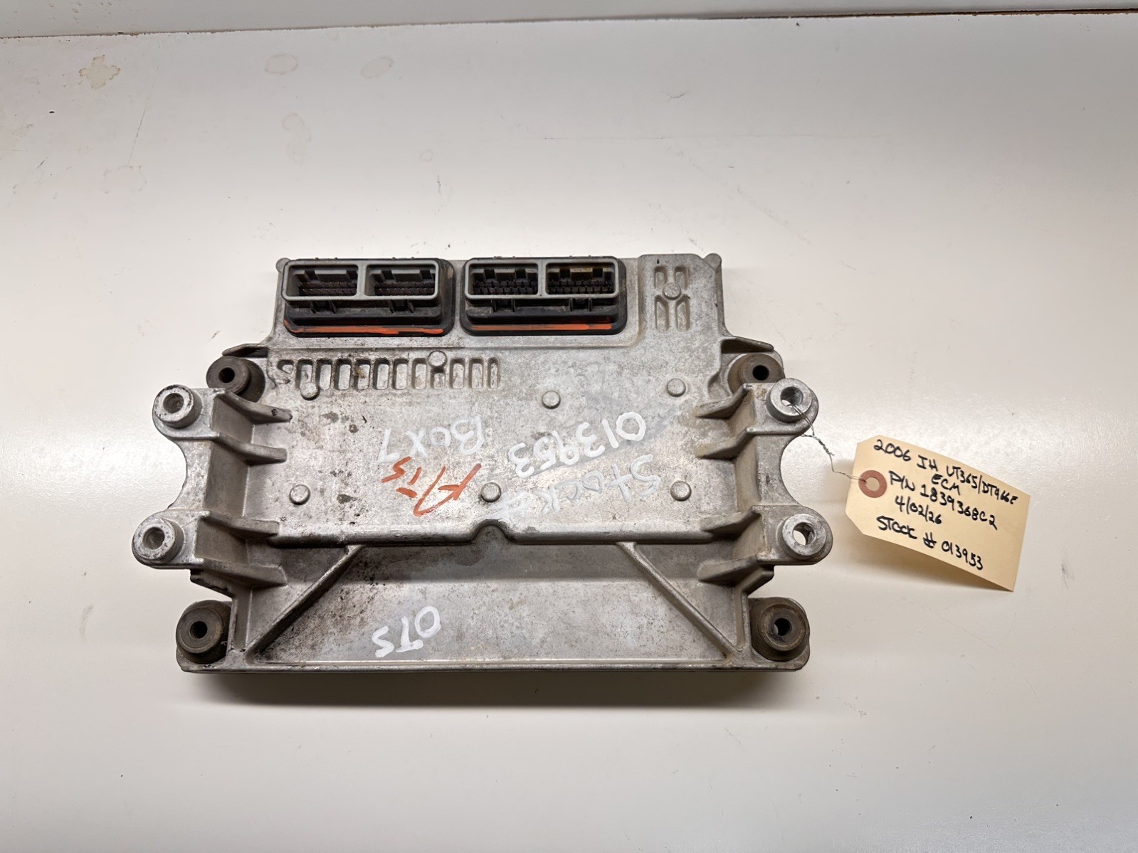 International VT365 DT466 ECM Engine Computer ECU P/N 1839368C2 | 5WY7194/02