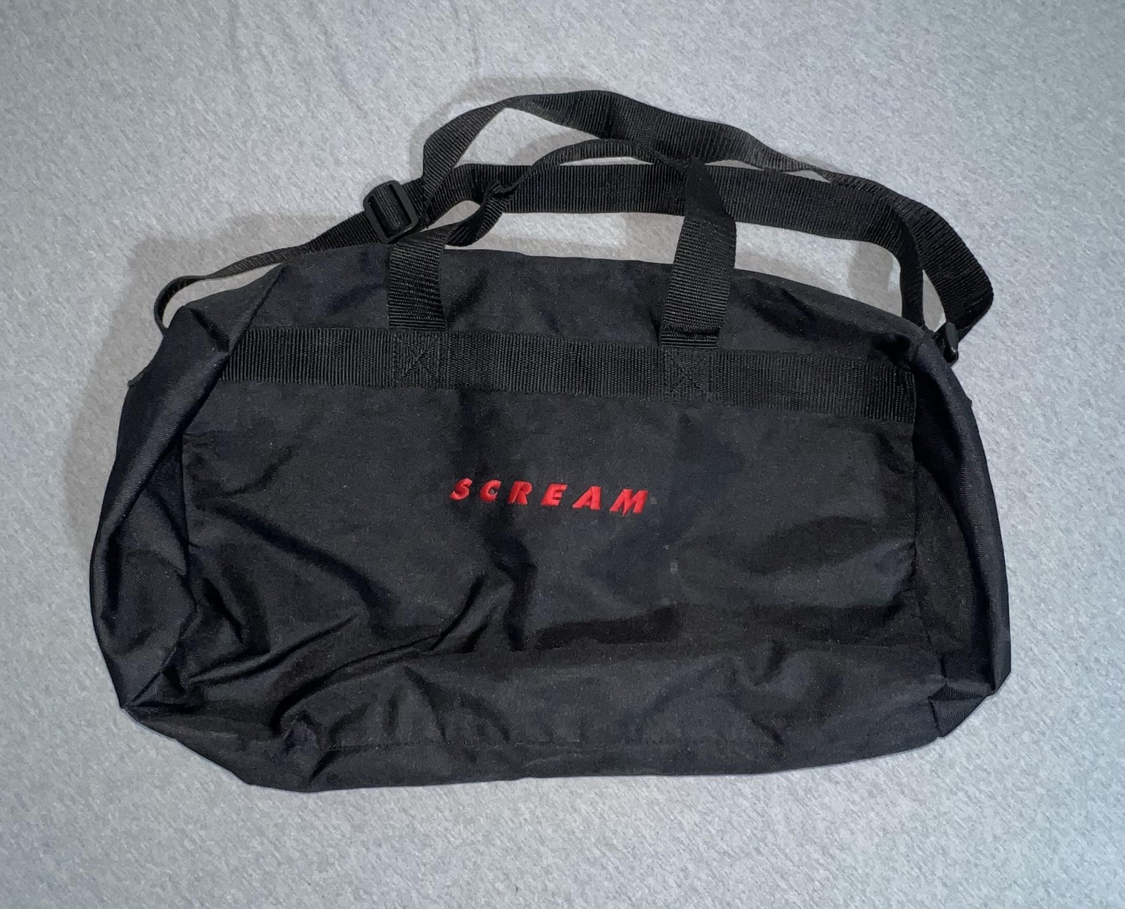 Scream Logo Black Duffel Bag Gym Travel Shoulder Strap Movie Zip Closure Horror