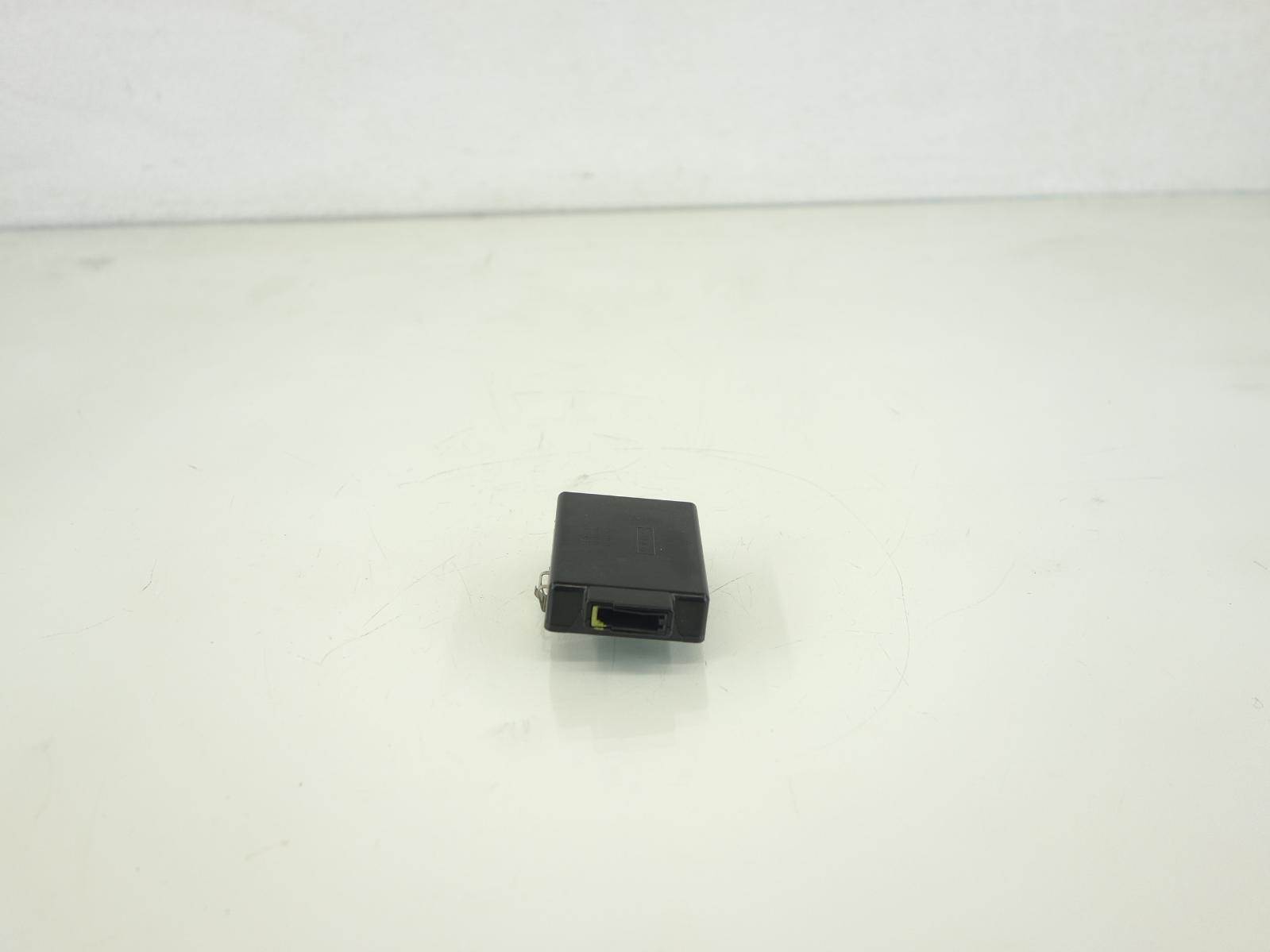 12 FORD TAURUS 3.5L AT GPS Navigation Position Relay Control Module AG1T19H464AJ