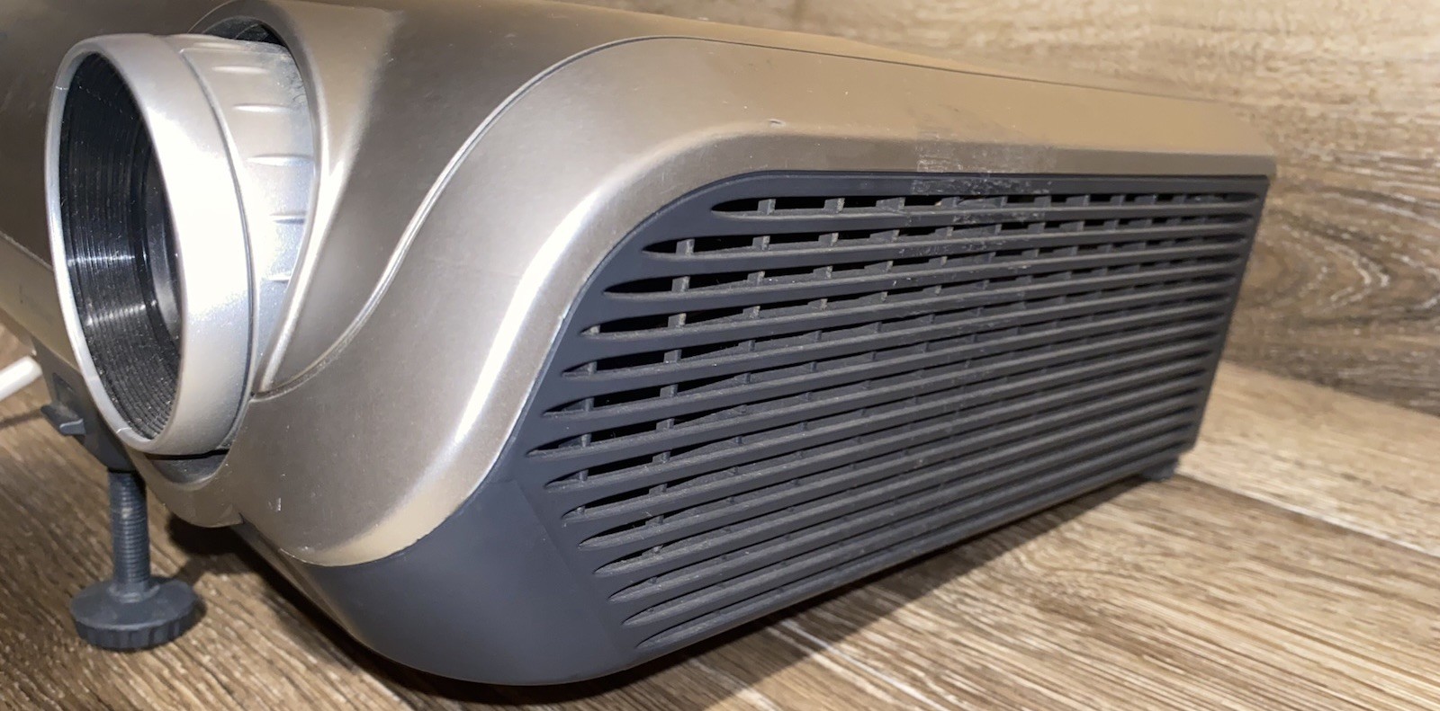 Sharp Notevision XR-10X DLP Multimedia Projector