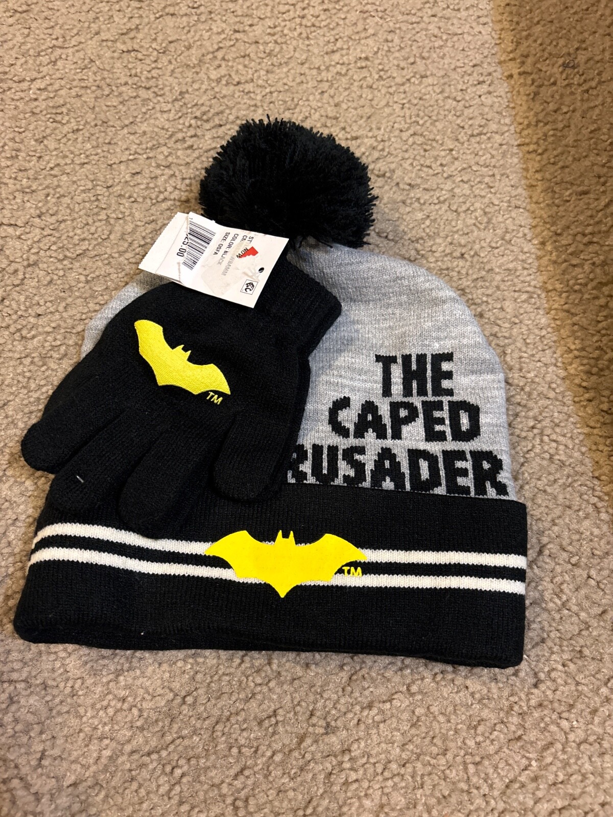 The Batman Caped Crusader Fashions Youth Boys Beanie and Gloves Set Black New