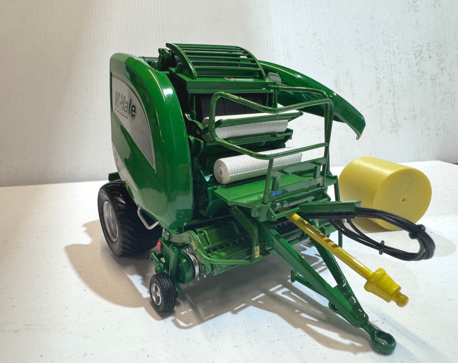 McHale V6750 / McHale Baler Model