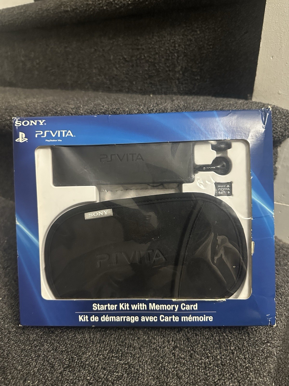 Sony PlayStation PS Vita Starter Kit with 4GB Memory Card, Headphones, Pouch NEW