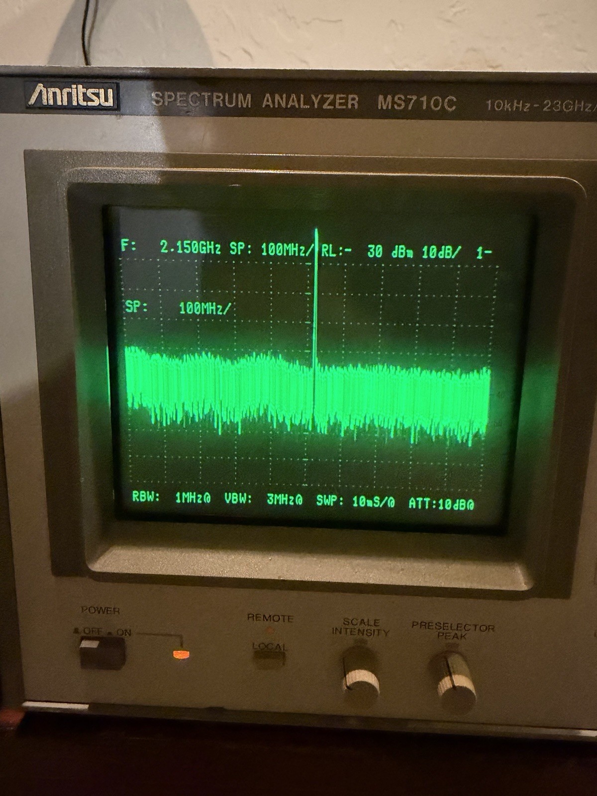 ANRITSU MS710C SPECTRUM ANALYZER 10K to 23GHz / 18 to 140GHz  - Tested Working