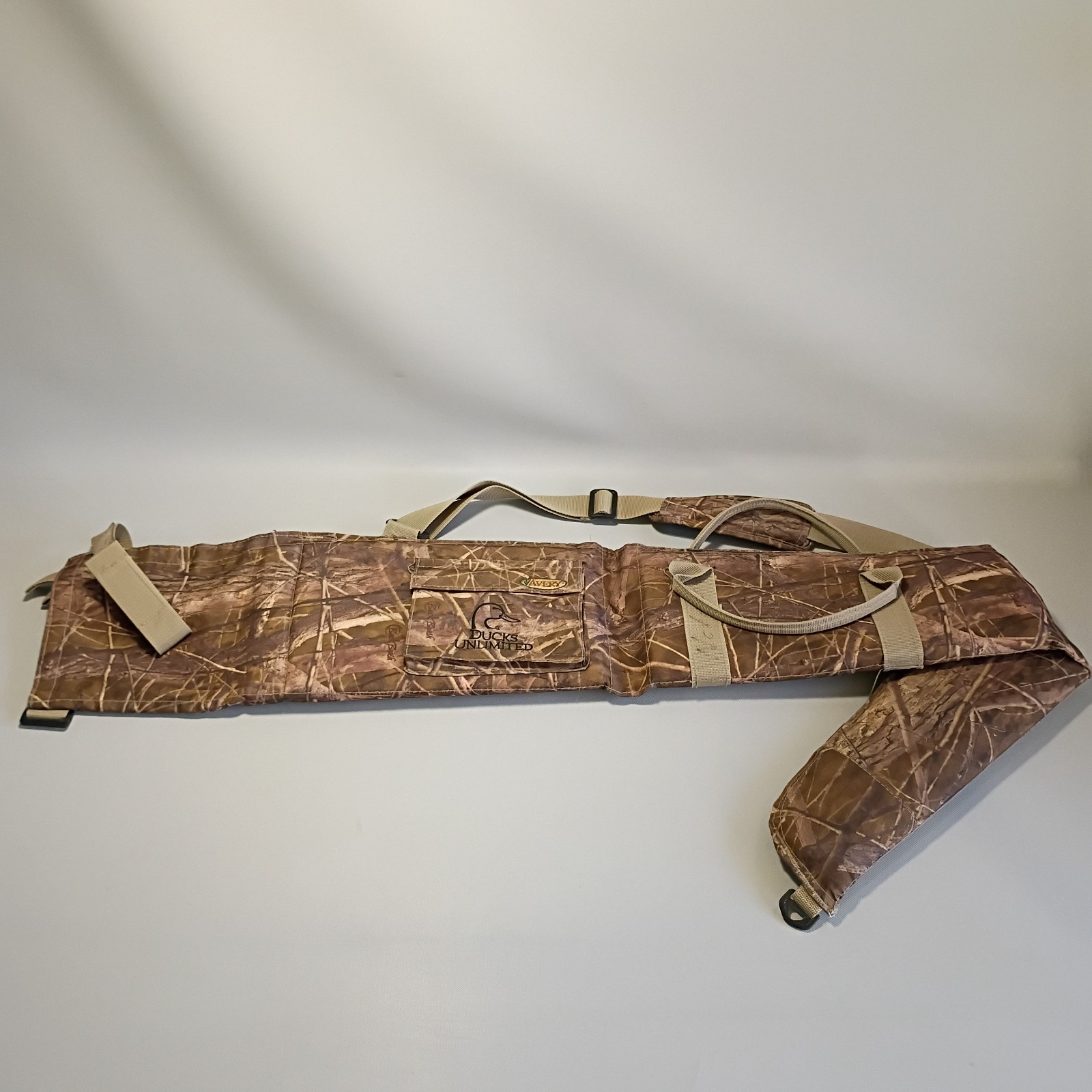 Avery Ducks Unlimited Camo Shotgun Riffle Case Soft Floating Gun Sleeve Bag