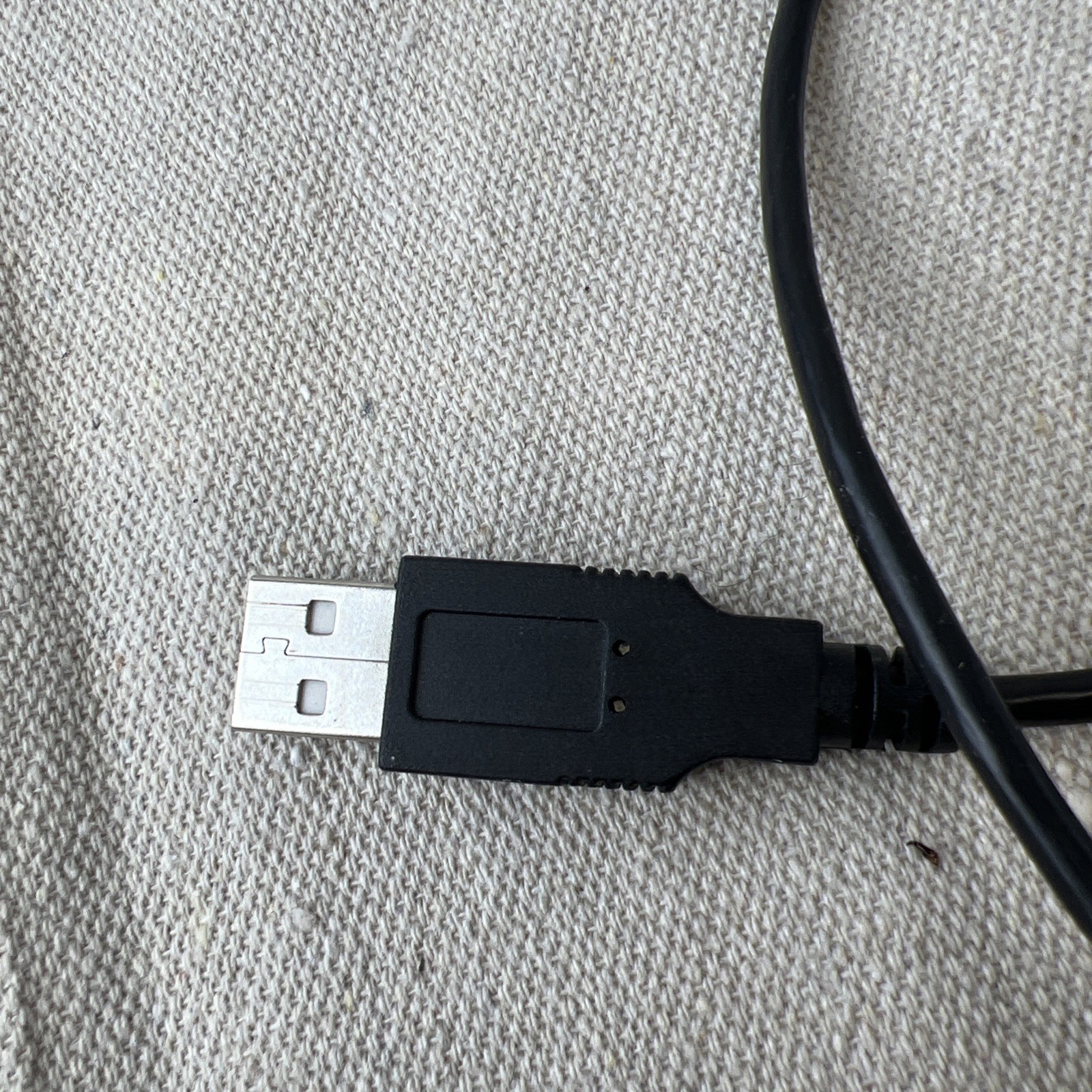 Identiv SCR3310 V2 USB Smart Card Reader for Computer SmartOS - Black/Gray