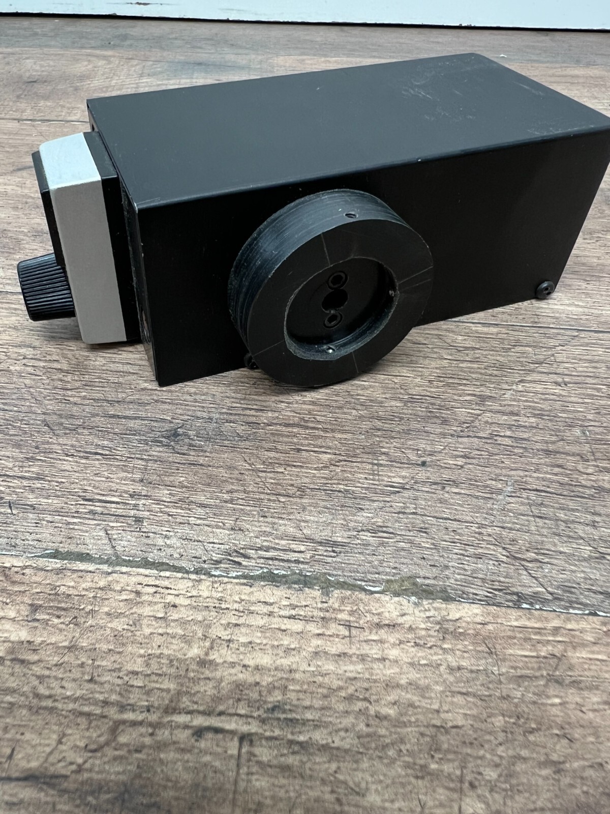 Edmund Scientific Co. Monochromator DMC1-03