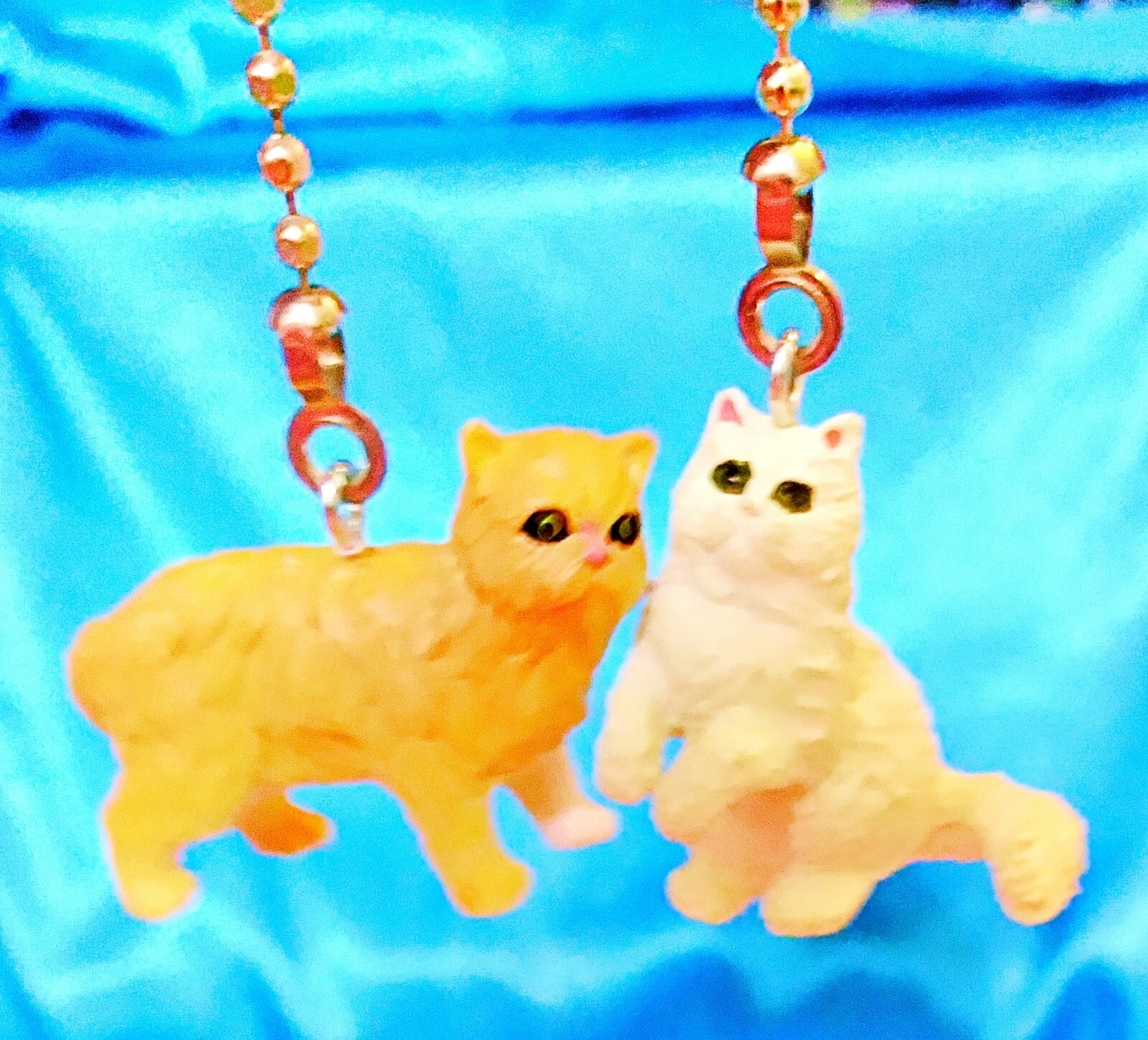 Set of Two ~ Persian White Yellow Kitty Cats ~ Ceiling Fan Pulls