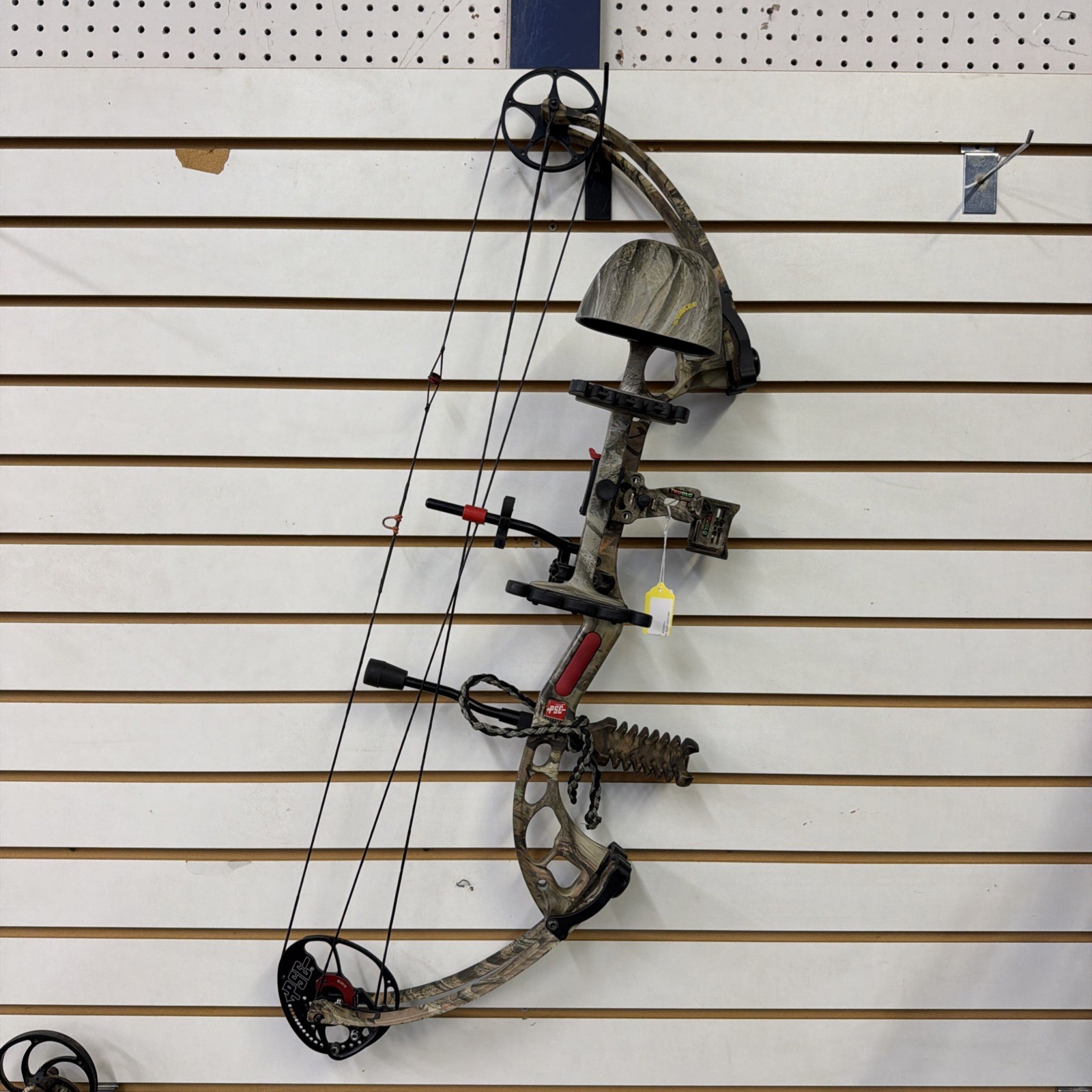 PSE Surge Compound Hunting Bow RTS Package Camo Right Hand Loaded With Quiver