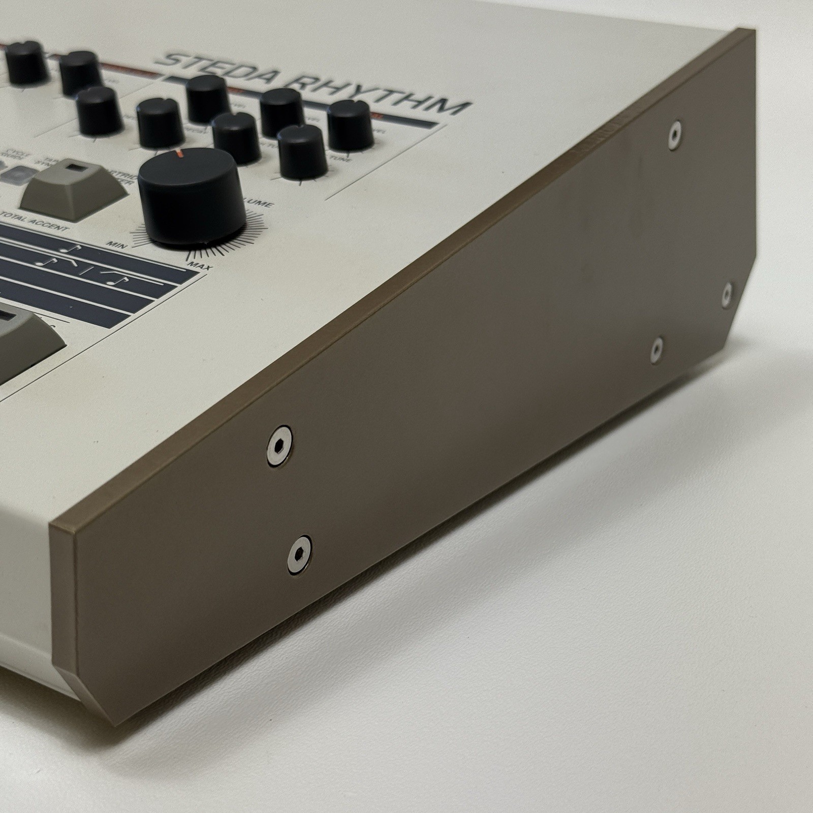 Steda Electronics SR-909 Analog Drum Machine TR-909 Clone Tested Works Excellent