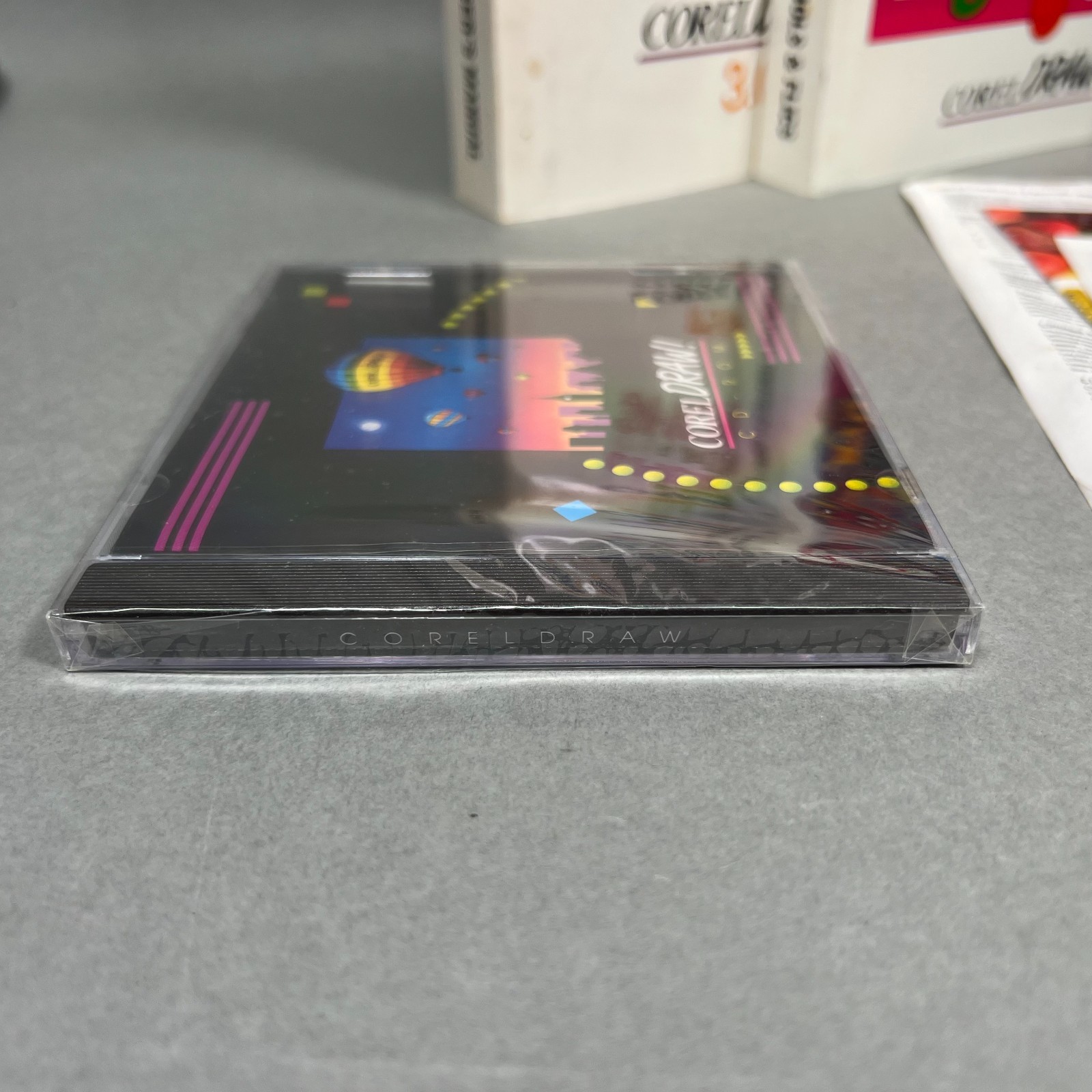 Corel DRAW! 3.0 CD-Rom & 3.5" Diskettes NEC VTG Big Box Computer Software Manual