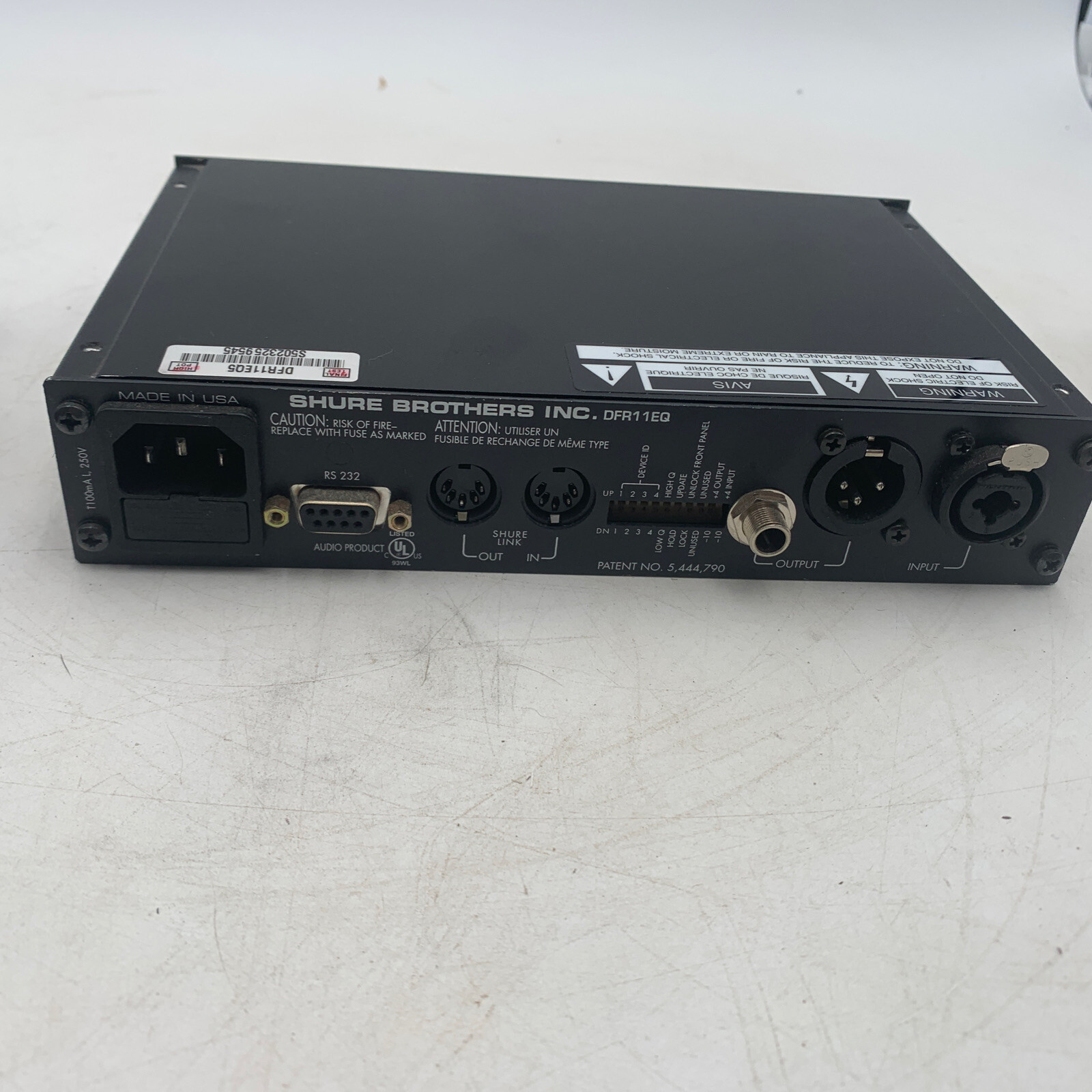 SHURE DFR11EQ Digital Feedback Reducer