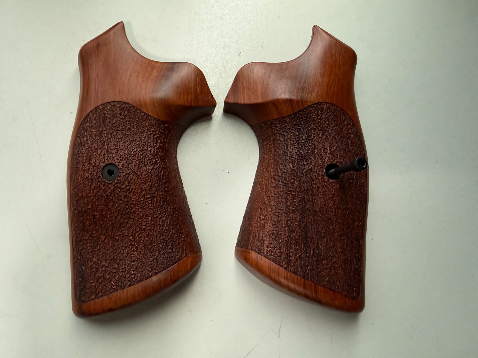 New Conversion Grips for S&W, N FRAME ROUND BUTT, Rough Texture Close back