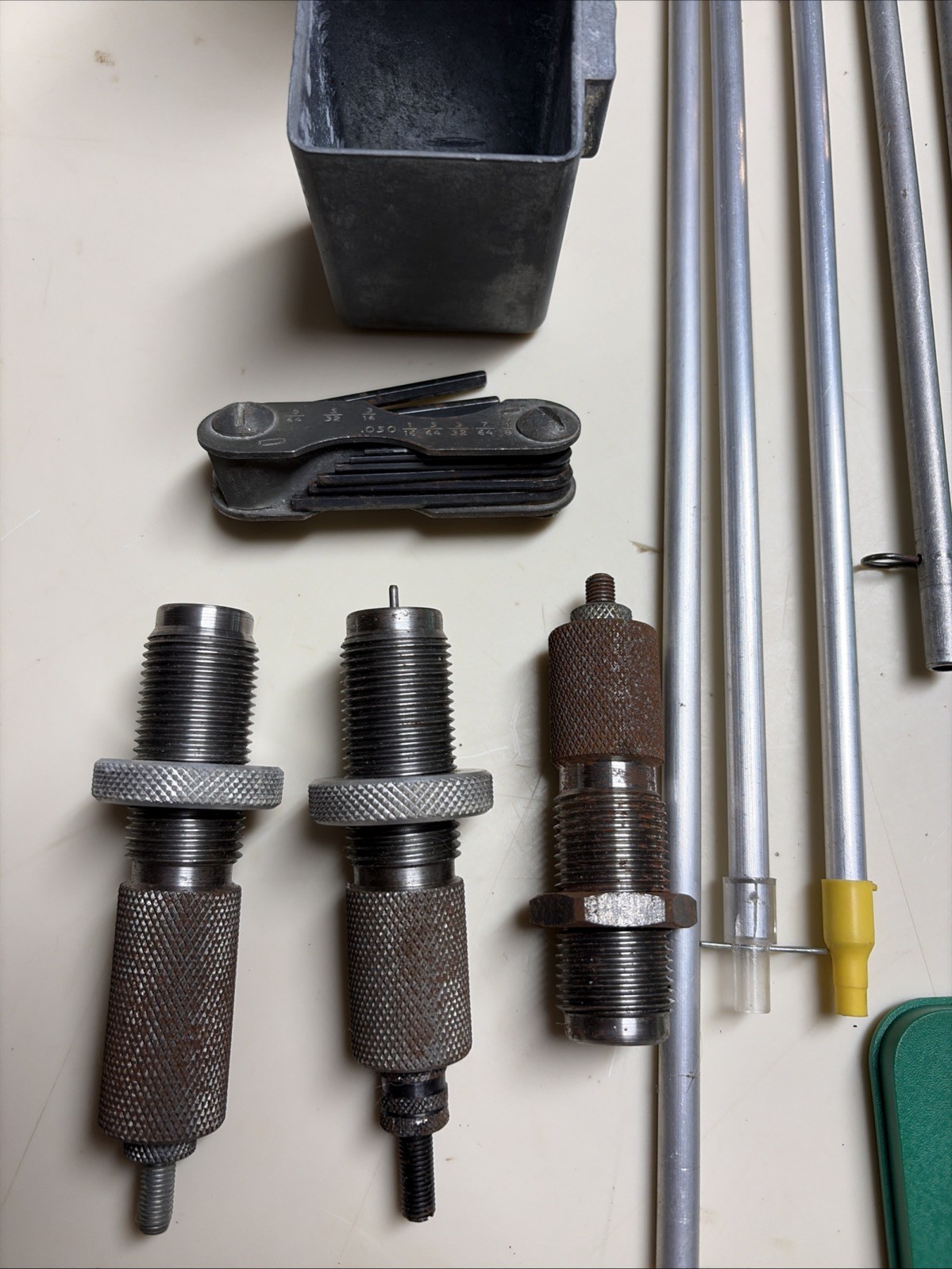 Reloading Tools Case Master Scale Powder Measure And More!