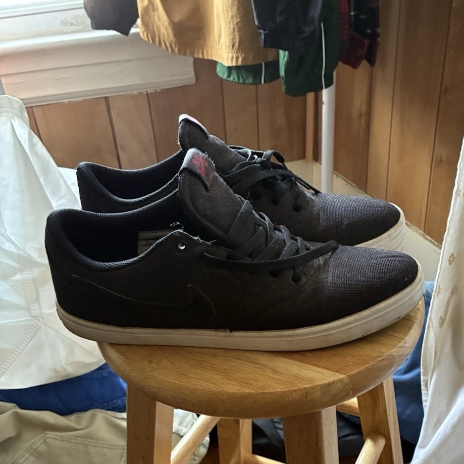 Nike Men's SB Black Skateboarding Shoes Low-Top Sneakers Skateboarding Footwear